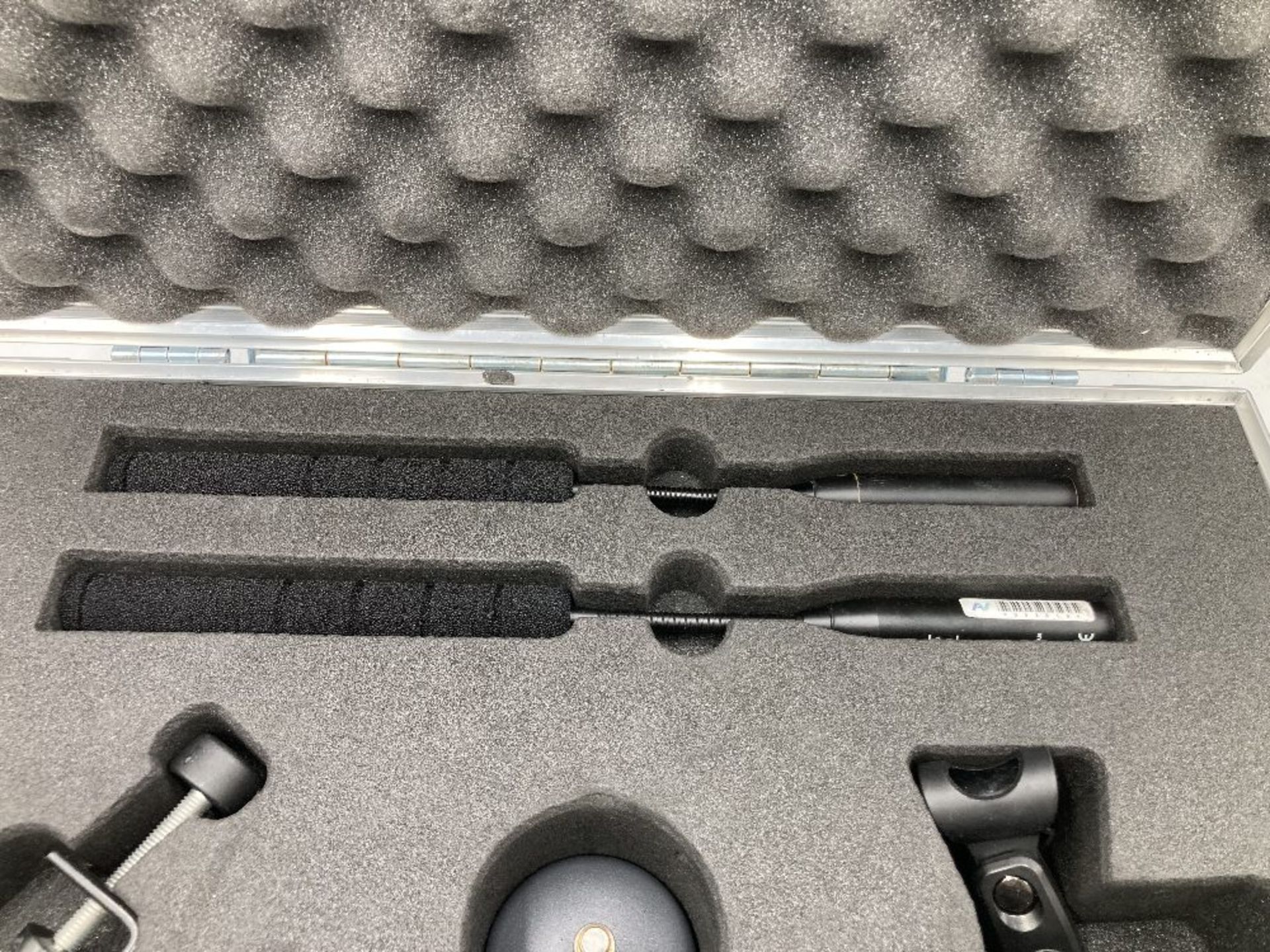 Audio Technica AT935 Kit & Heavy Duty Case - Image 3 of 6