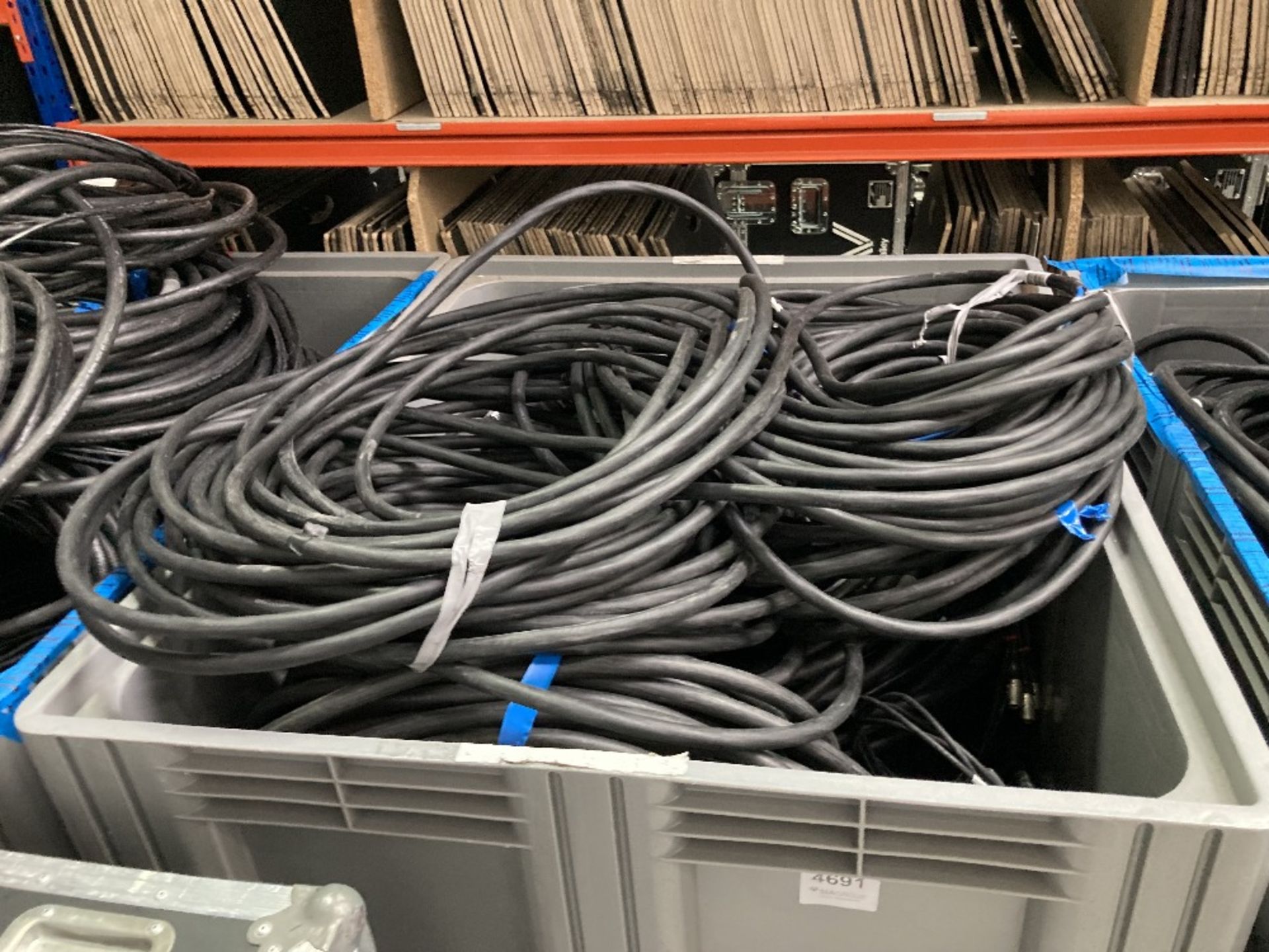 Large Quantity Of Various Sized Audio Visual Cables With Plastic Container - Image 2 of 3