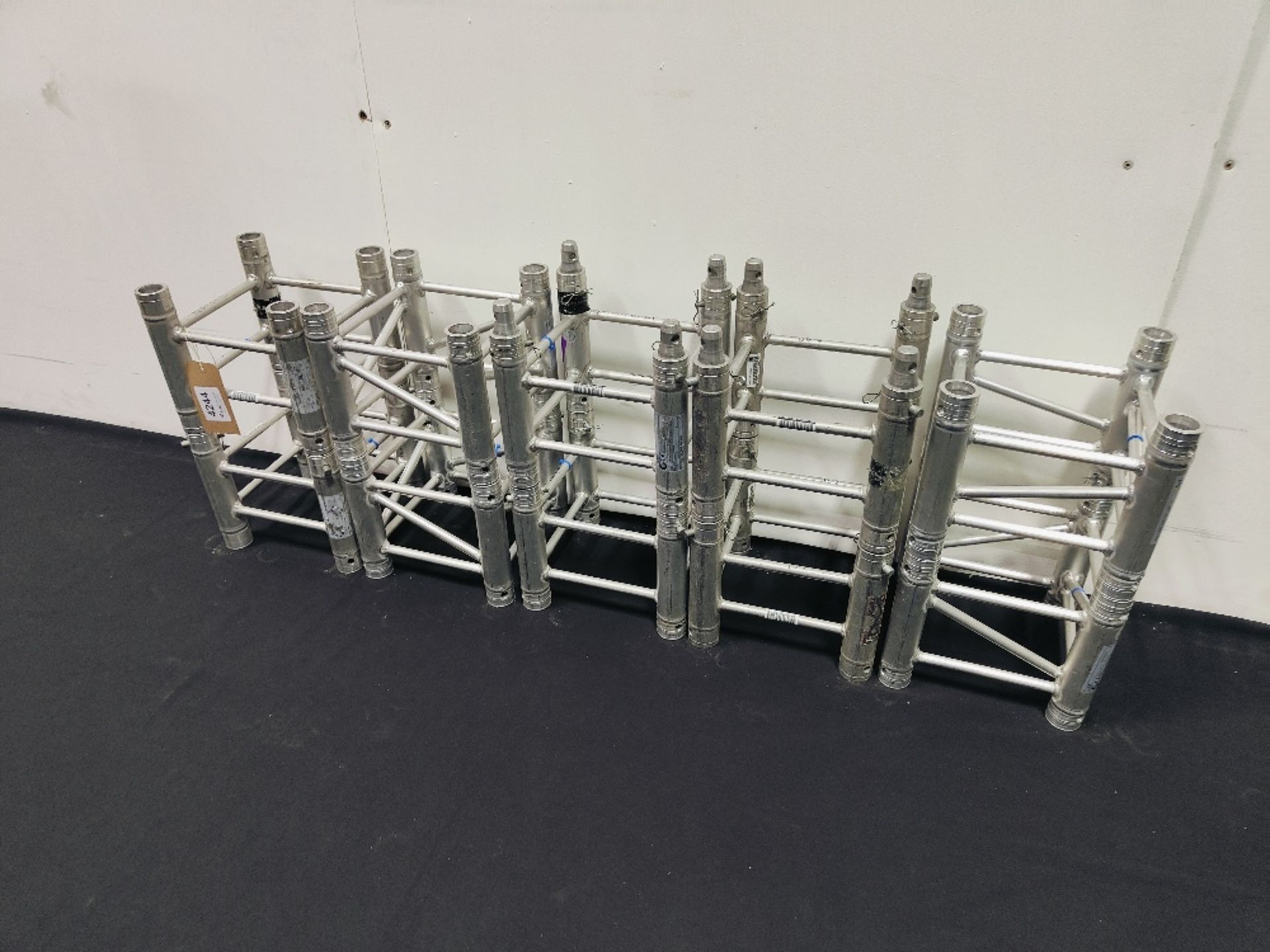 (10)Milos Quatro M290V 0.25mtr Truss Sections - Image 2 of 5