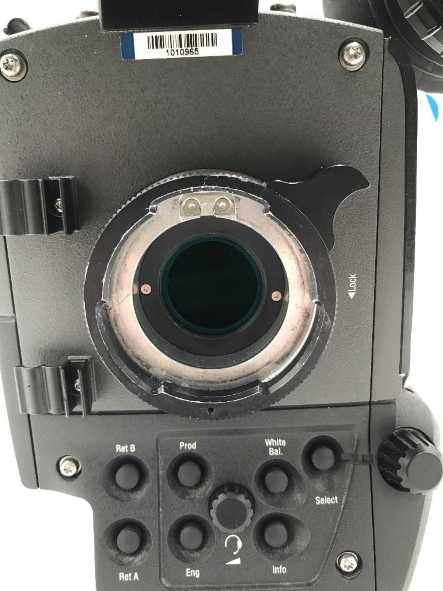 Grass Valley LDX 86N Universe 4K Camera with 7.4'' OLED Viewfinder & Camera Control Unit - Image 6 of 17