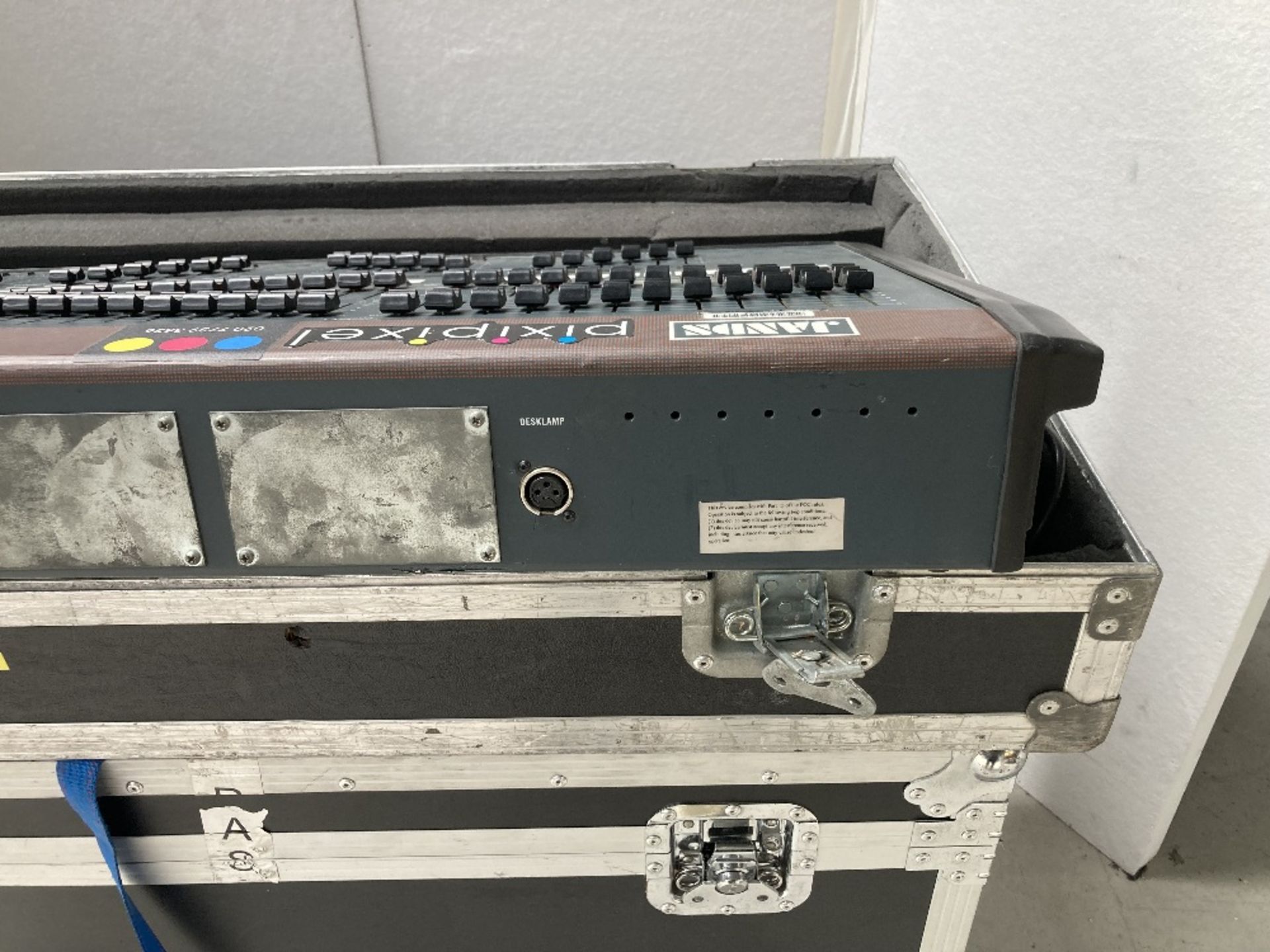 Jands Event Control Desk 48/96 way & Heavy Duty Case - Image 7 of 9