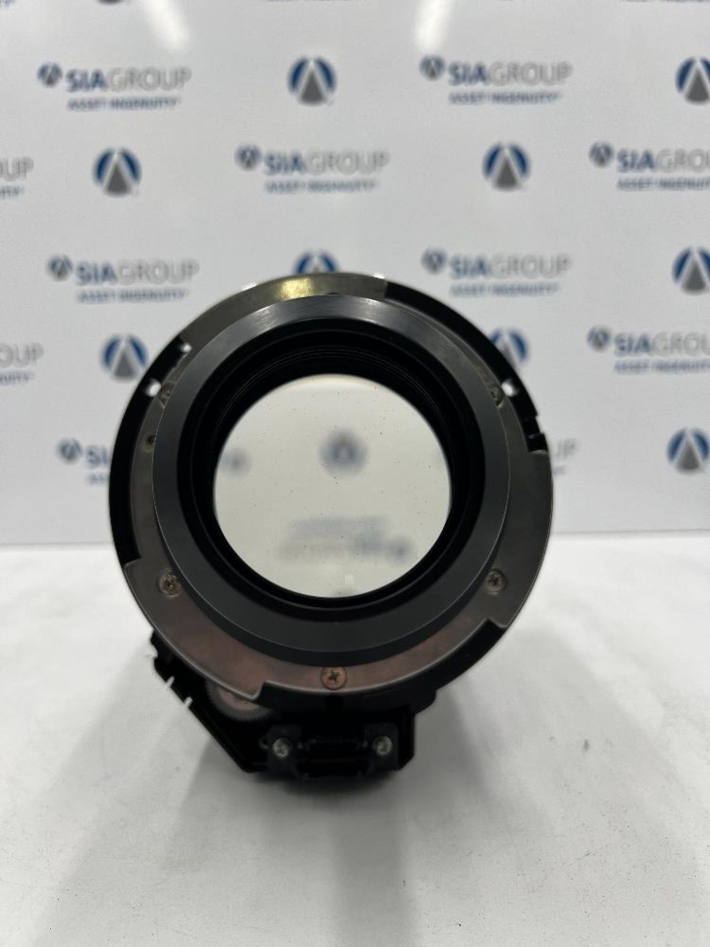 Panasonic ET-D75LE10 1.3-1.7 Zoom Lens With Carrier Case - Bild 4 aus 10