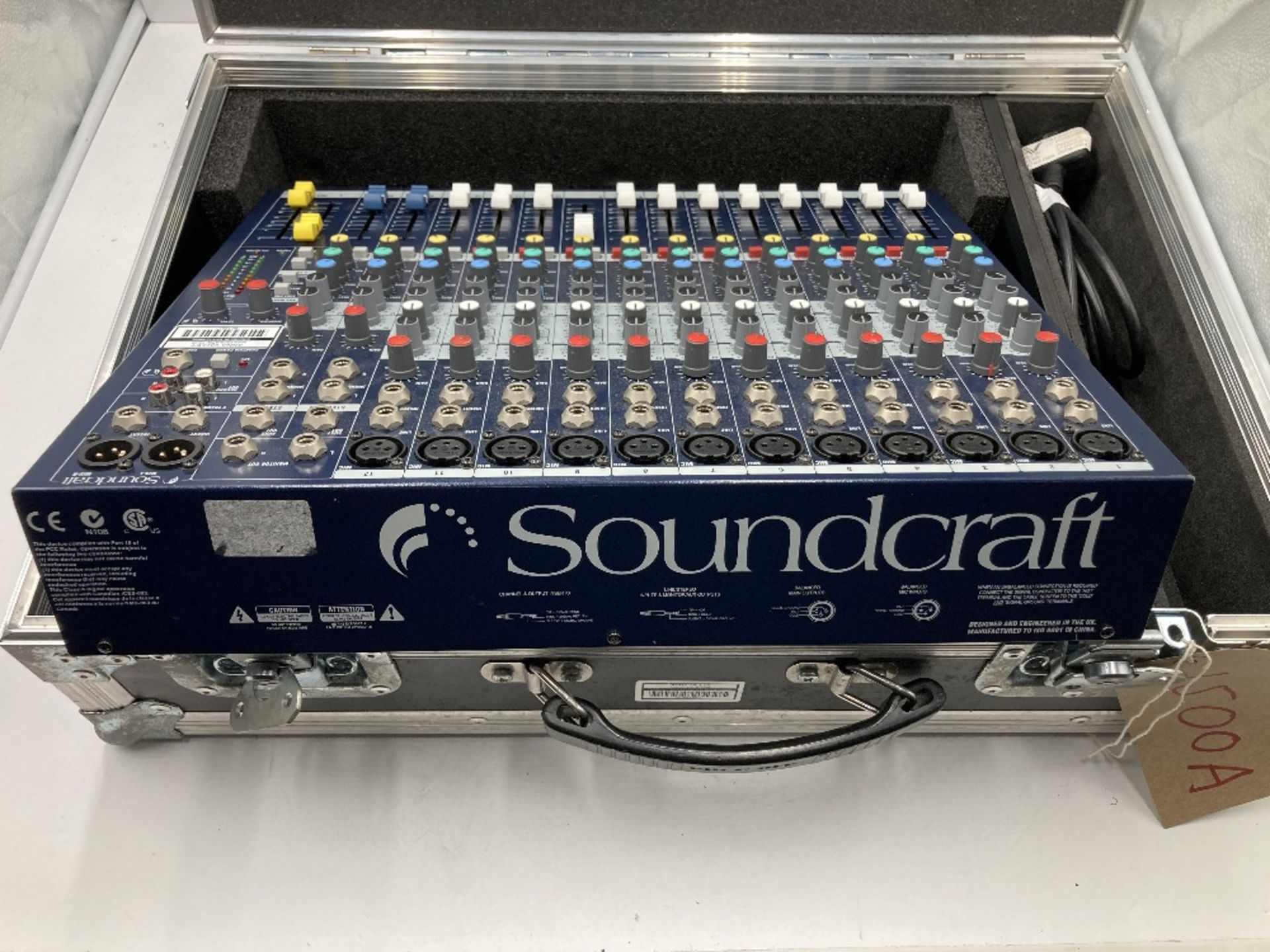 Soundcraft EFX12 (12ch) Analogue Mixing Console & Heavy Duty Briefcase - Image 6 of 11