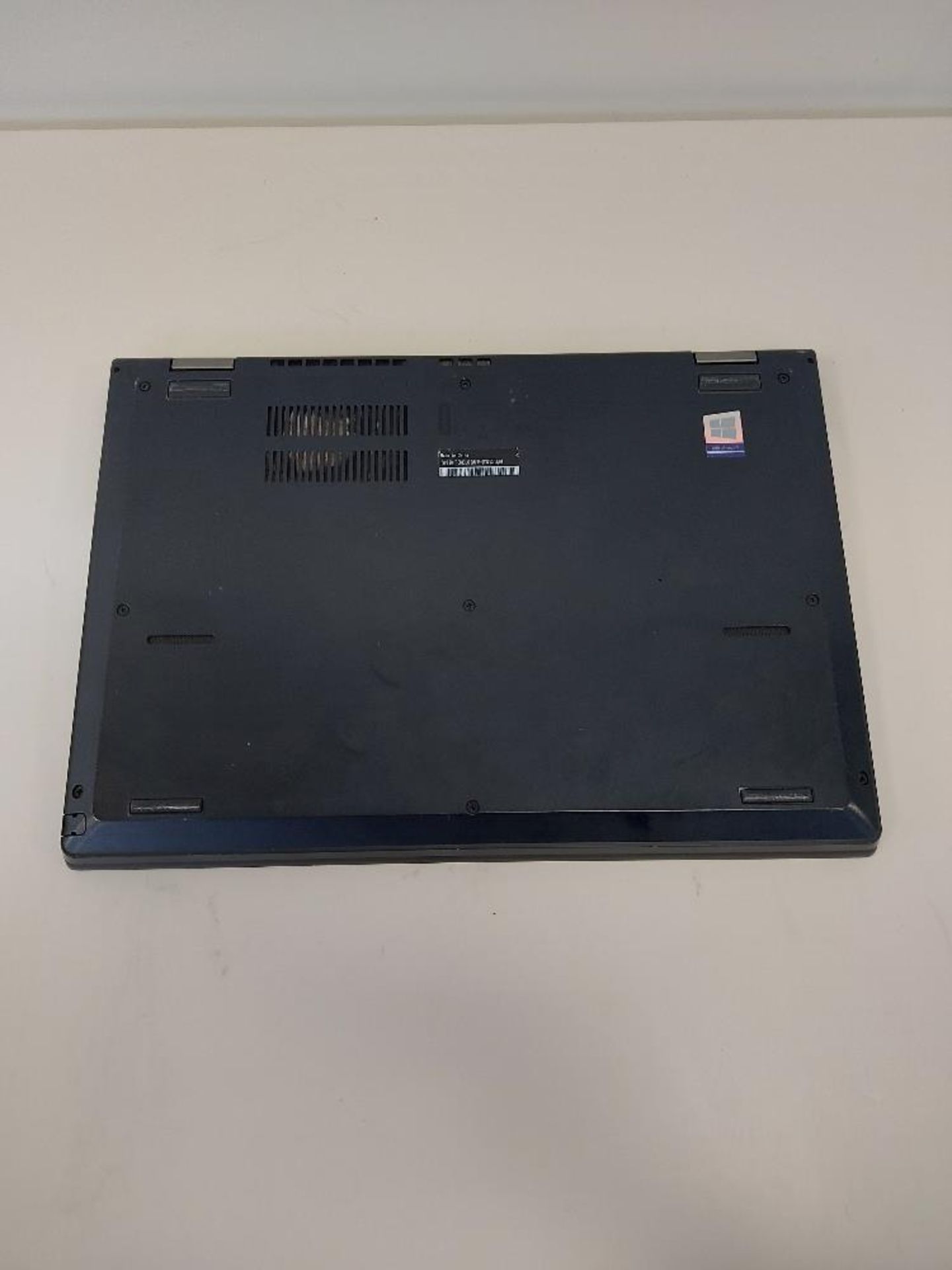 Lenovo Thinkpad L390 Yoga - Image 4 of 5