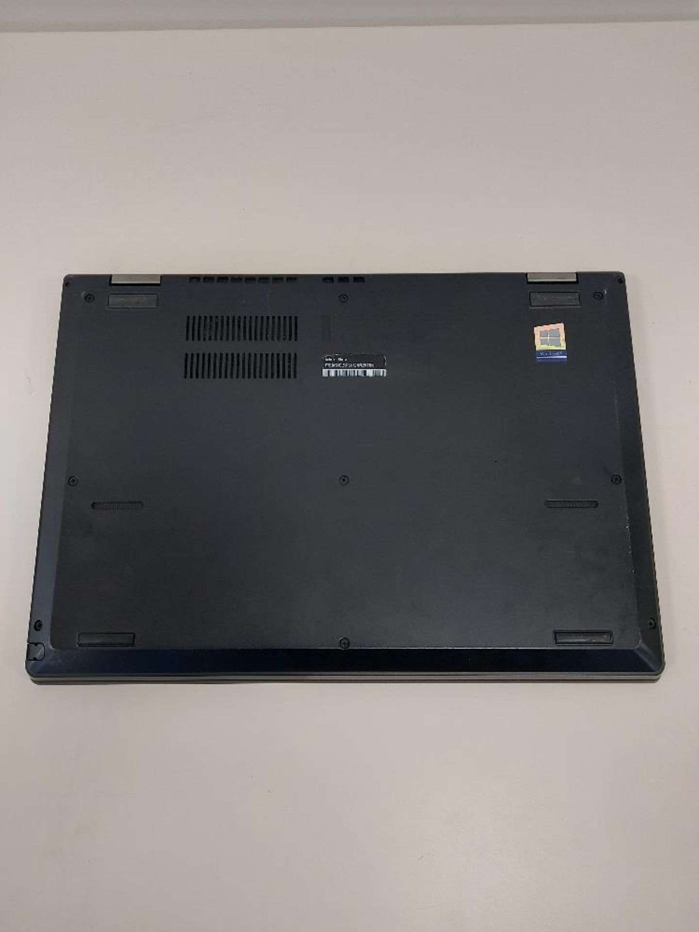 Lenovo Thinkpad L390 Yoga - Image 4 of 5