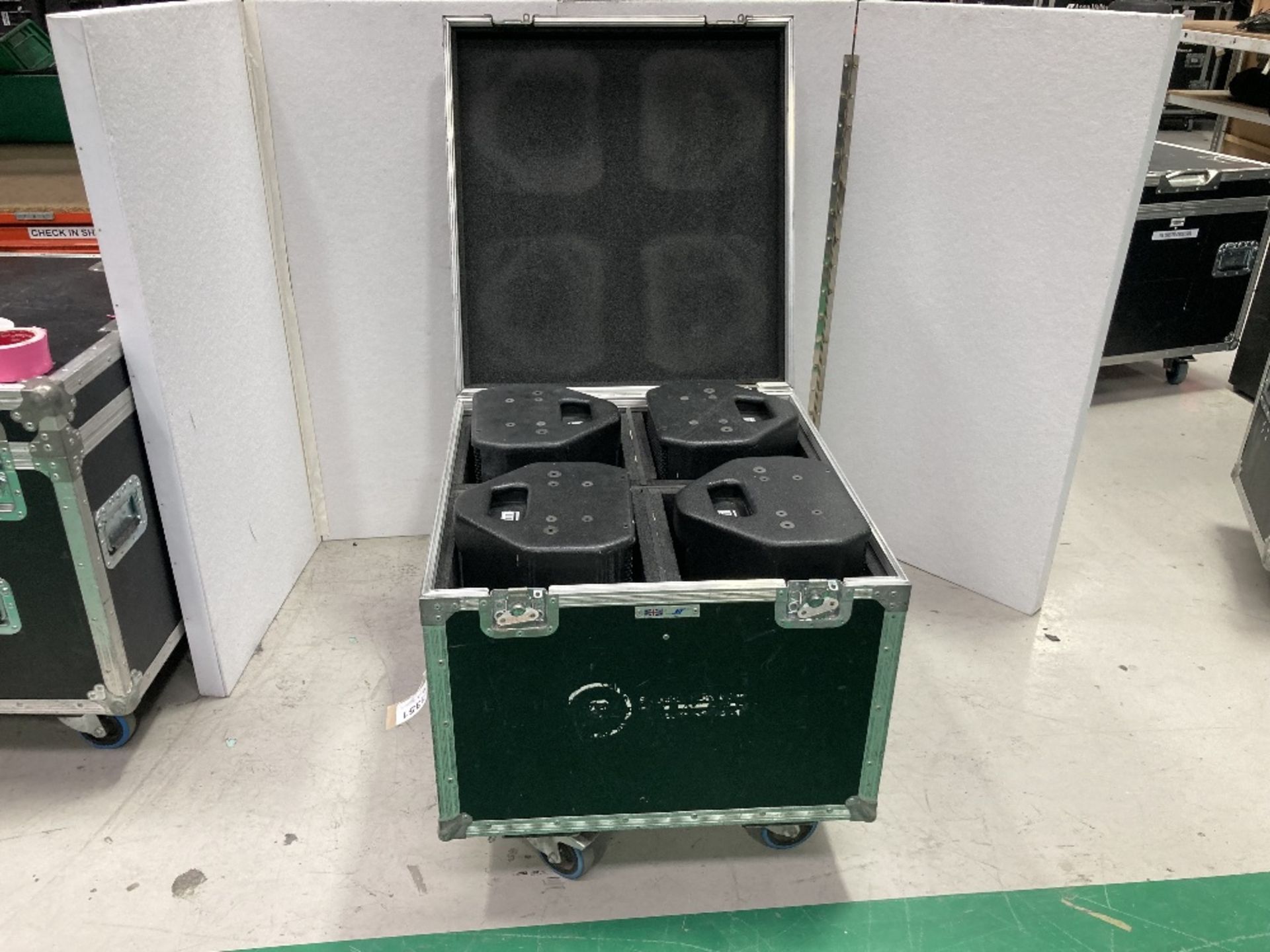 (4) Logic Systems ML8 Loudspeakers & Heavy Duty Mobile Flight Case