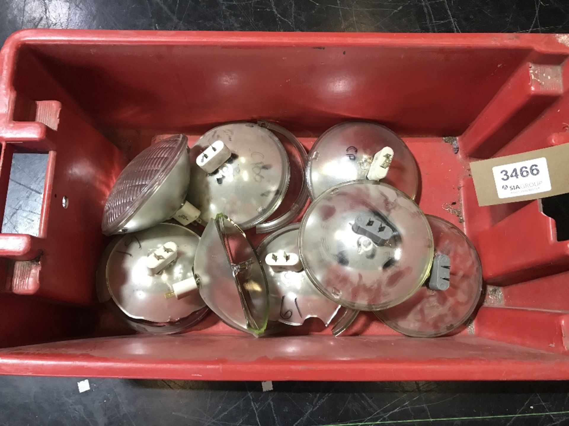 Large Quantity of Various Lamps and Bulbs - Image 35 of 47