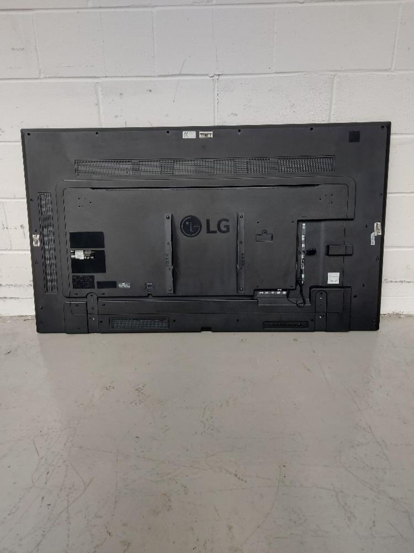 LG 65UH5C-B 65'' Display - Image 3 of 6