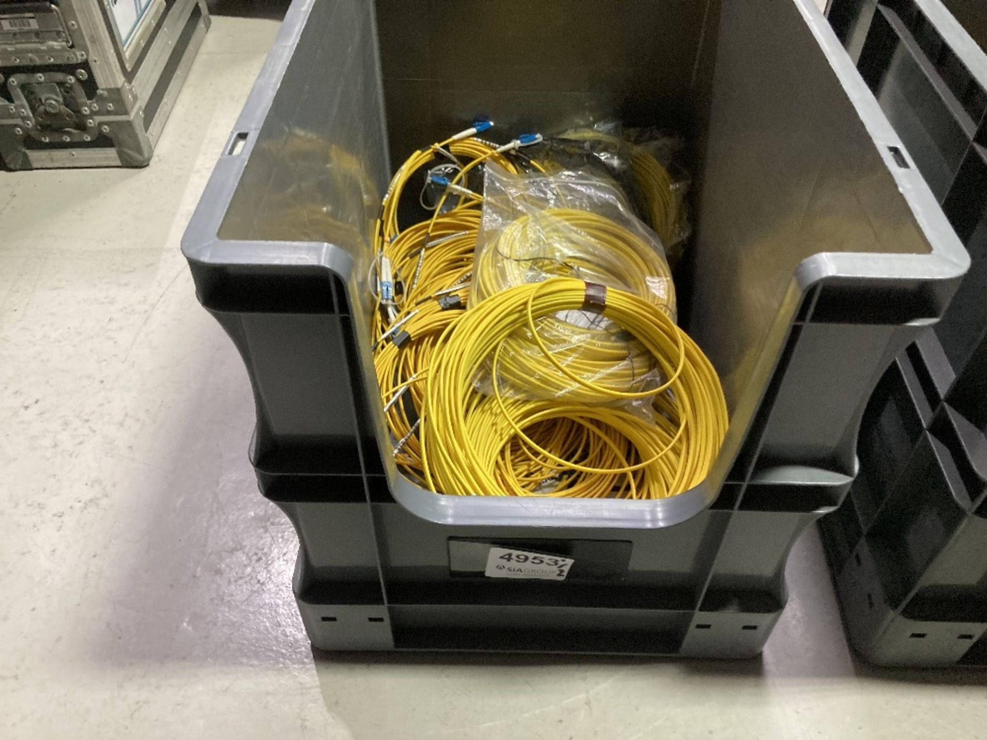 Quantity of 40m And 2m Single Mode LC-SC Duplex Cross Patch Leads With (2) Plastic Lin Bins - Image 2 of 8