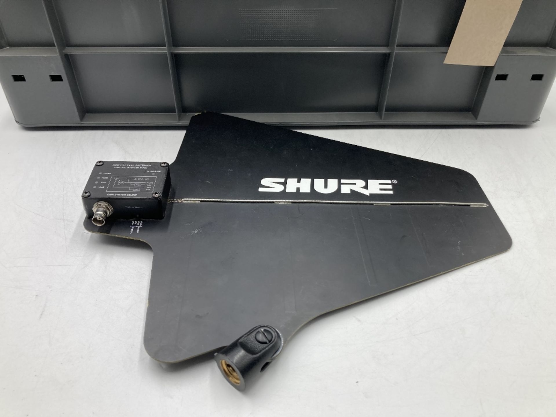 Quantity of Shure Antennas To Include: - Image 4 of 6