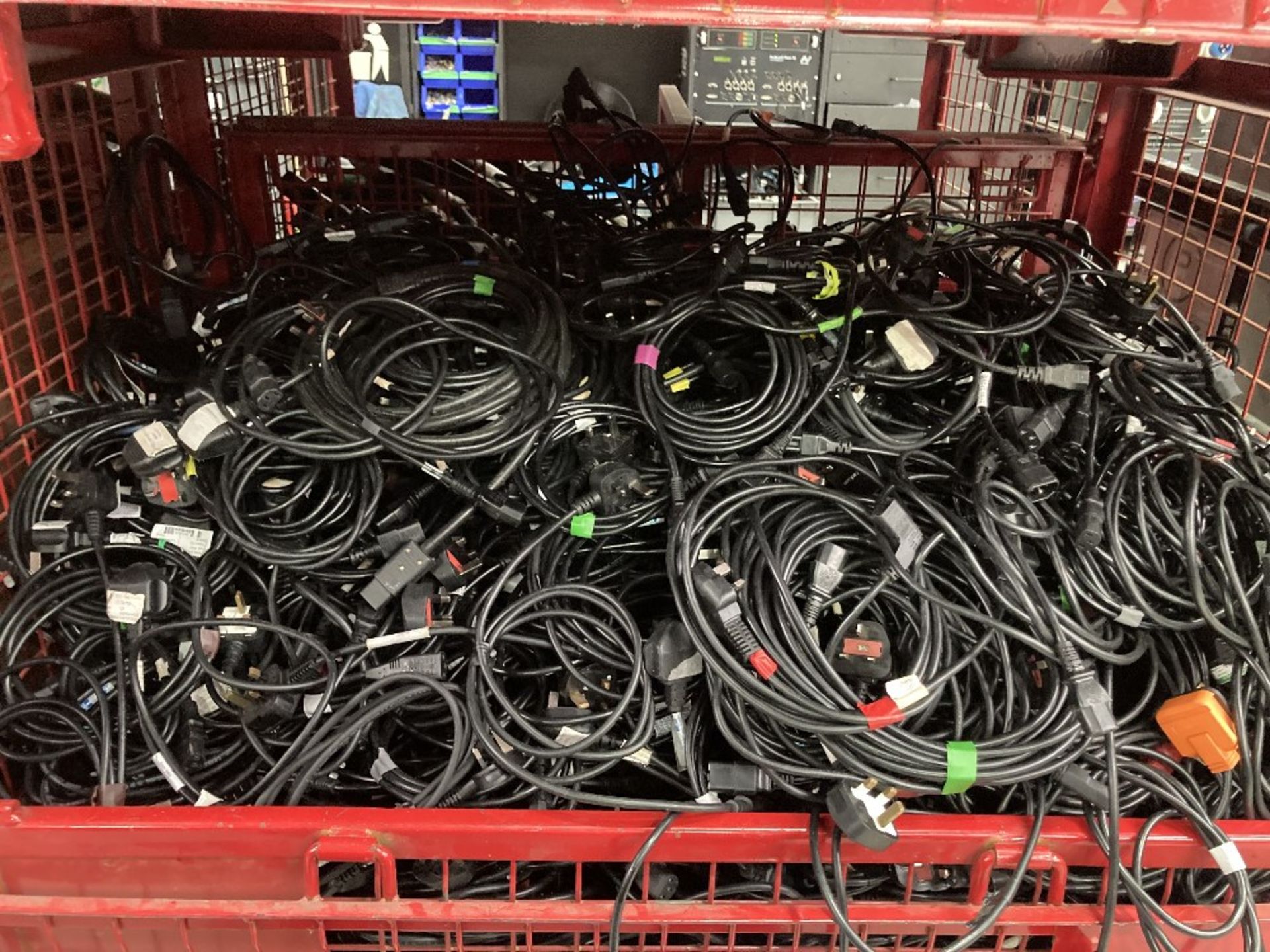 Large Quantity of M-F Power Cables With Steel Fabricated Stillage - Bild 4 aus 5