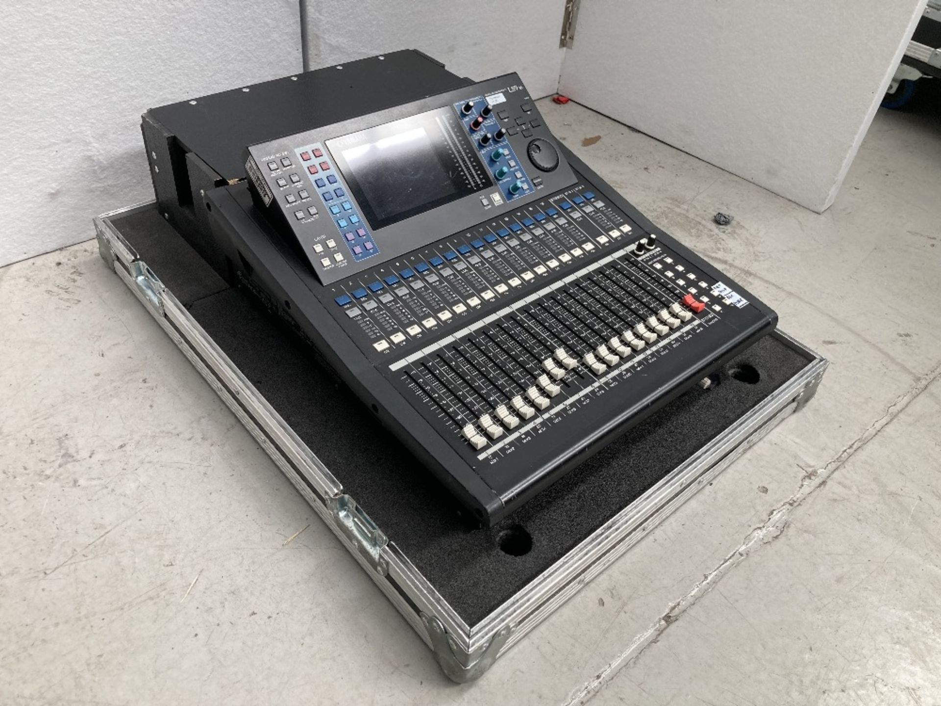 Yamaha LS9-16 Digital Mixing Console & Heavy Duty Flight Case - Image 2 of 13