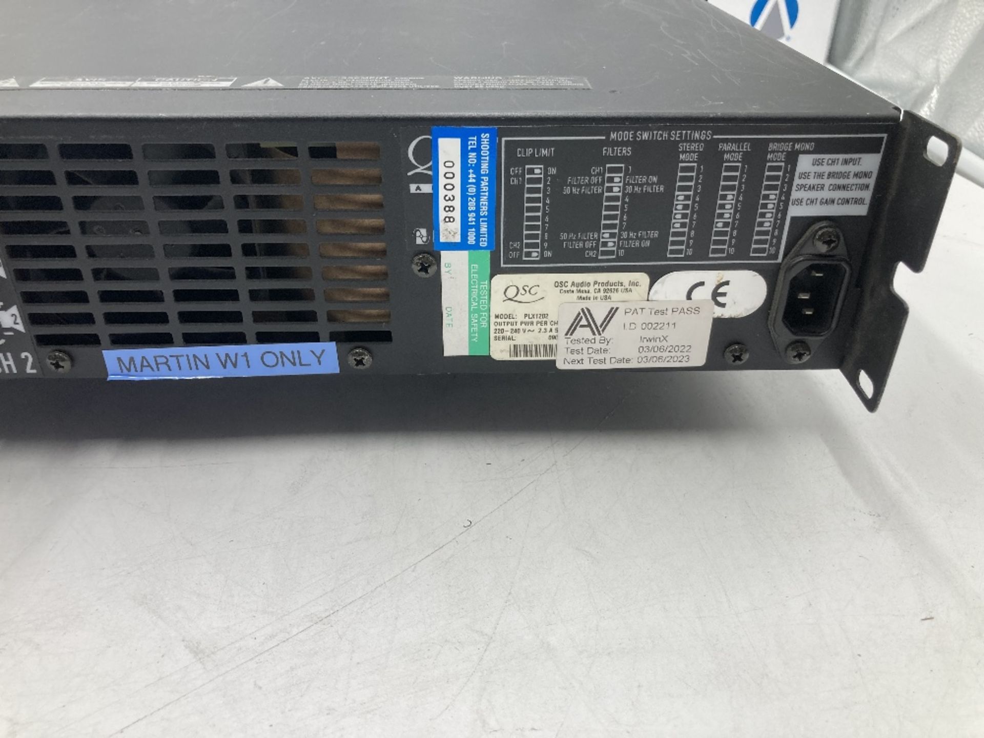 QSC PLX1202 Pro 1200W Power Amplifier - Image 4 of 7