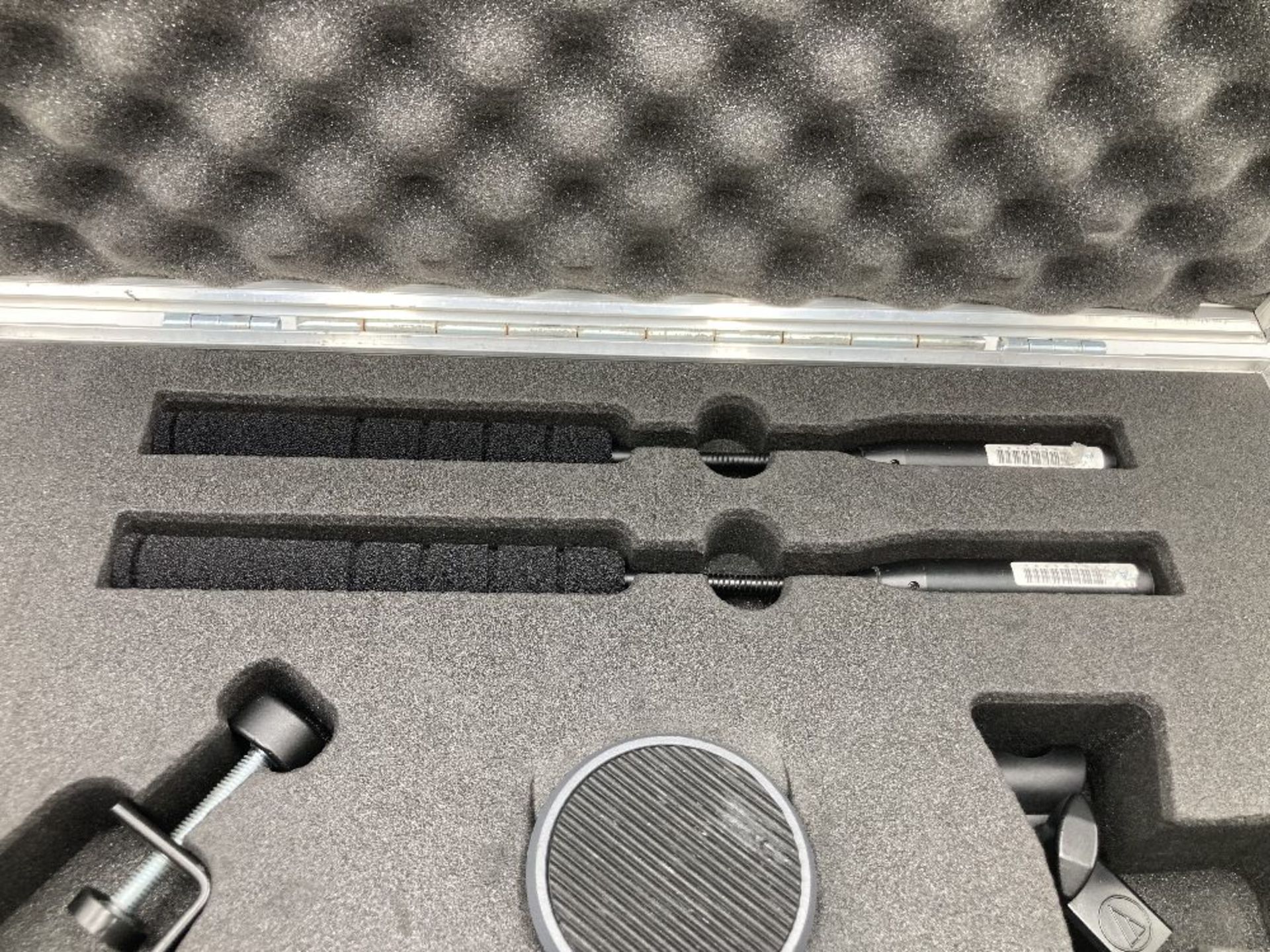 Audio Technica AT935 Kit & Heavy Duty Case - Image 2 of 5