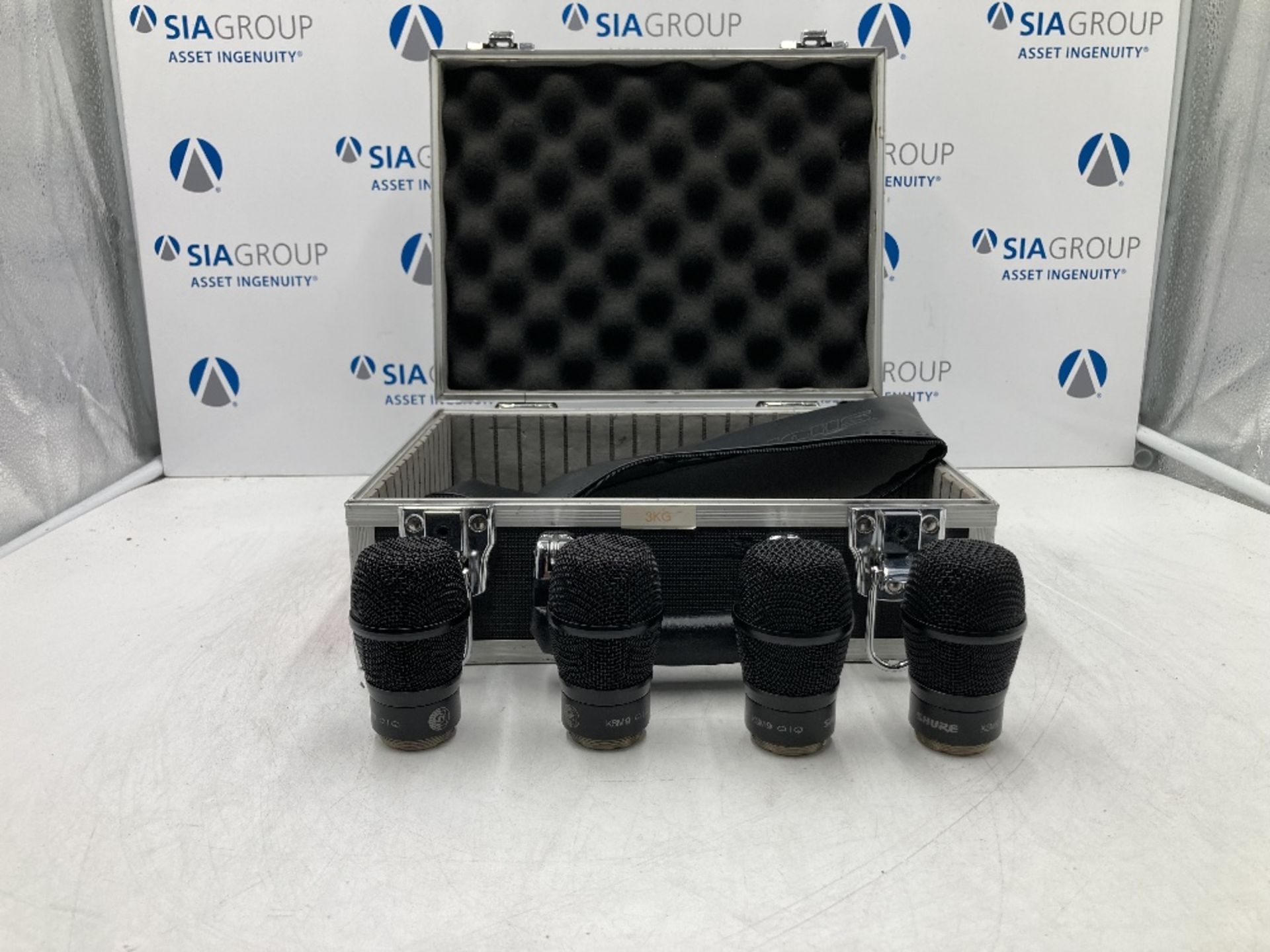 (4) Shure KSM9 Microphone Heads & Carry Case - Image 3 of 5