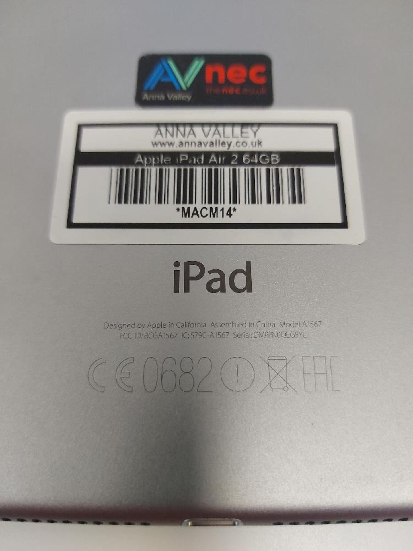 Apple iPad A1567 - Image 3 of 3
