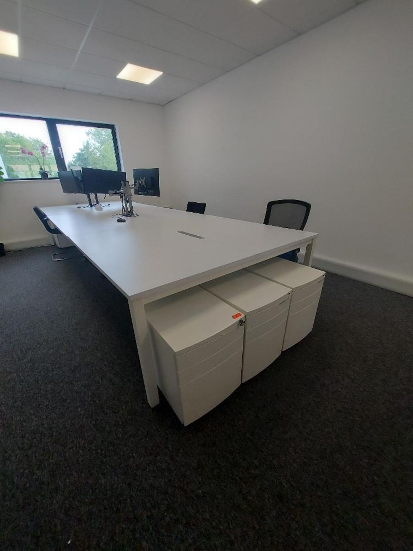 Contents of Open Plan Office Area - Image 14 of 14