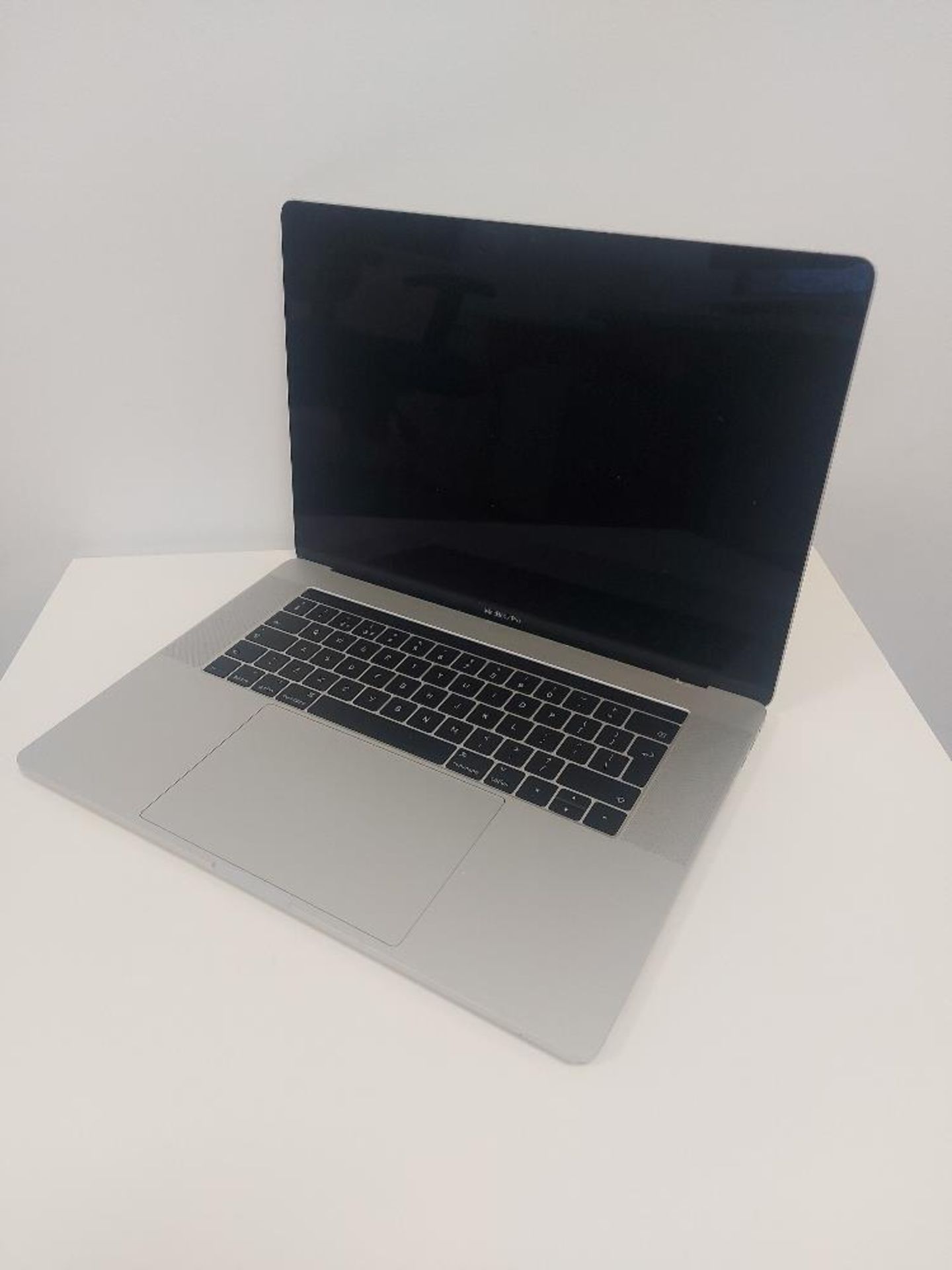 Apple Macbook Pro A1707 - Image 2 of 5