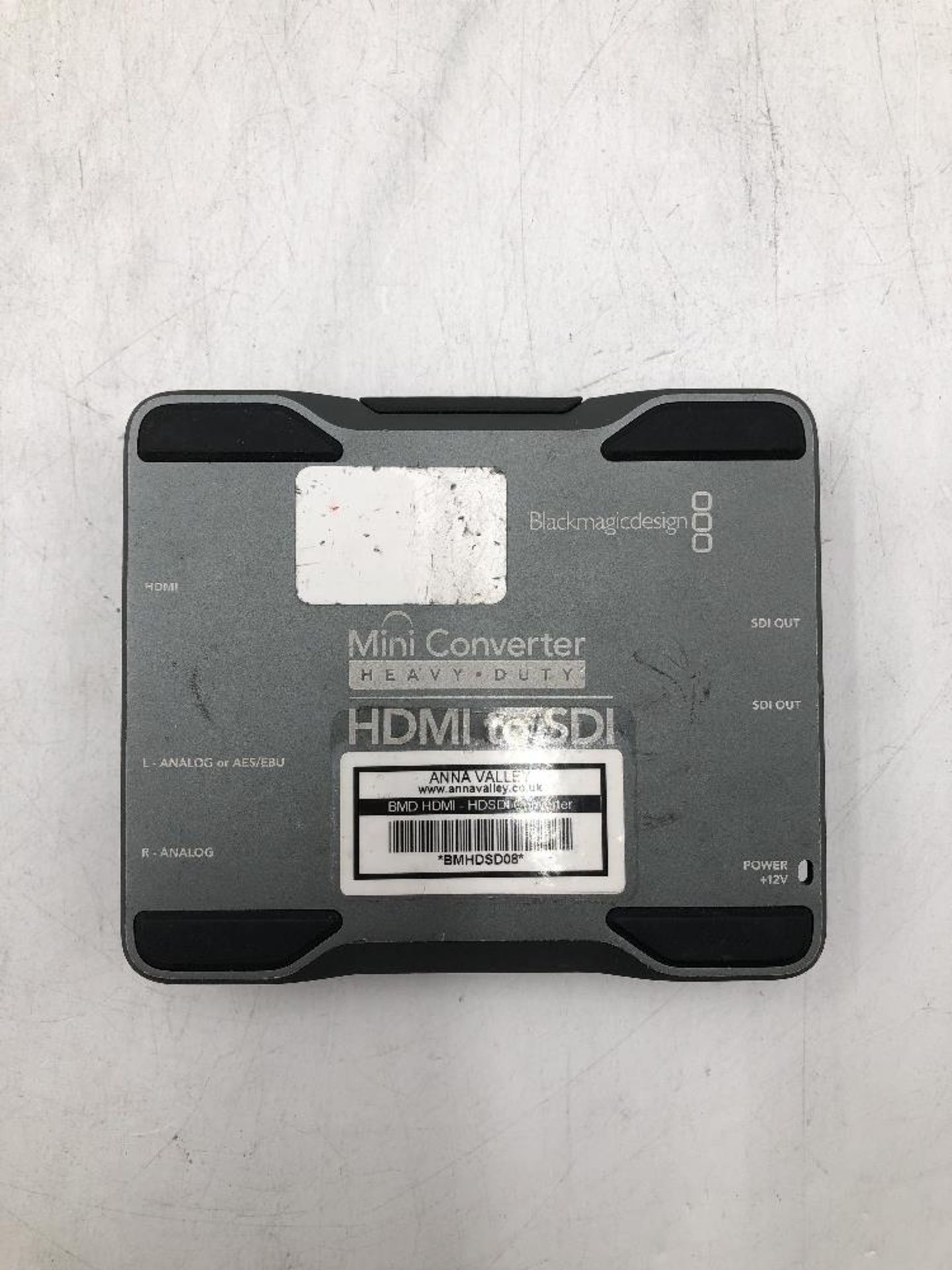 Blackmagic Mini HDMI to HD-SDI Converter with Plastic Carry Case - Image 2 of 5