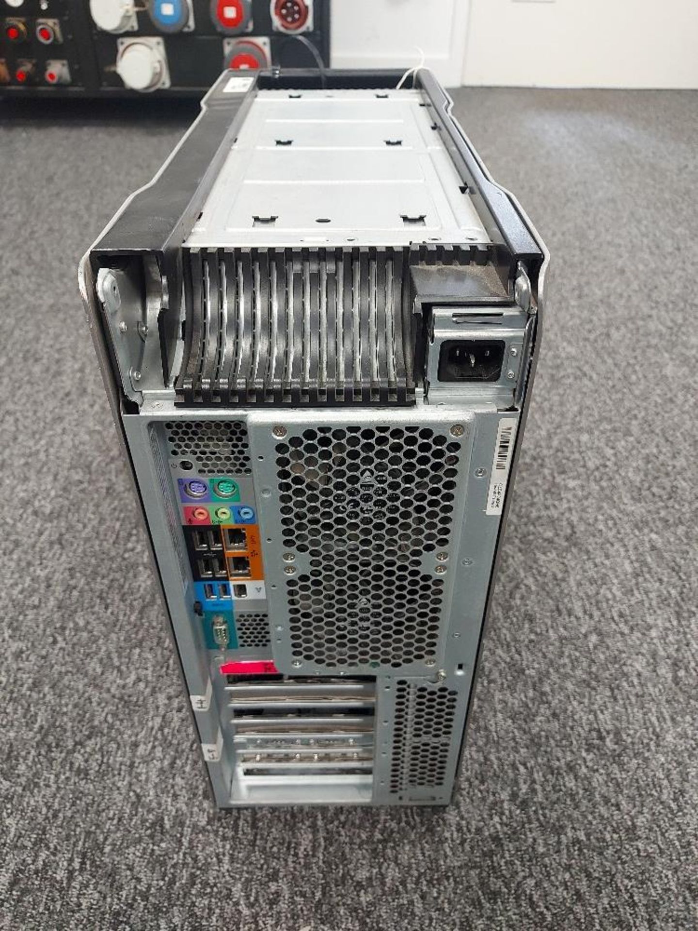 HP Z820 Workstation PC - Image 2 of 2