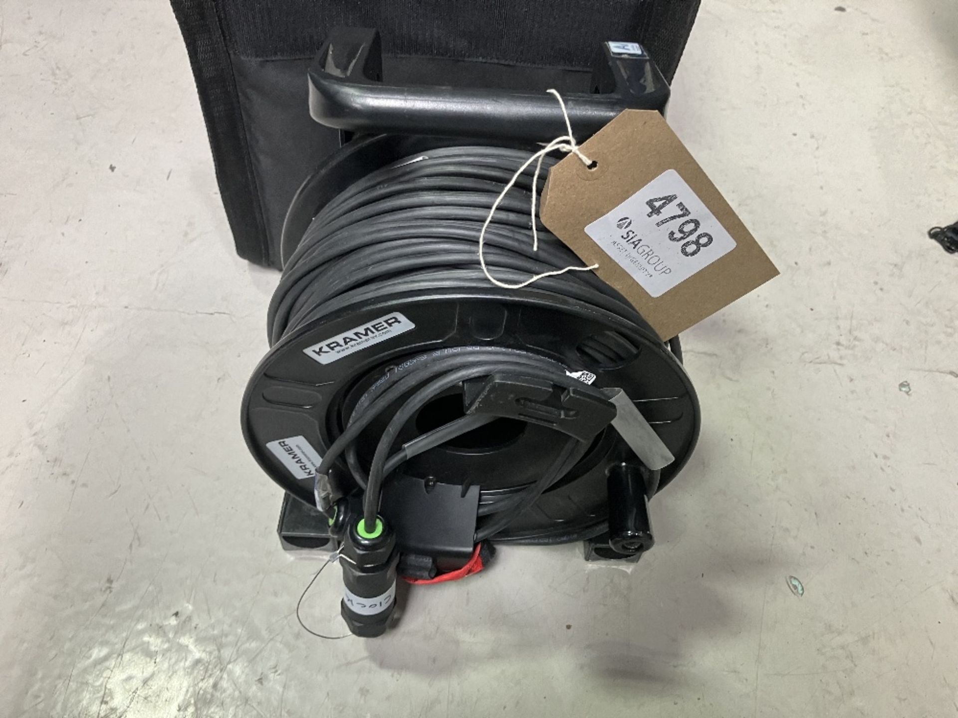 50m Rigid HDMI Fibre Cable Reel With Carry Bag - Image 2 of 6