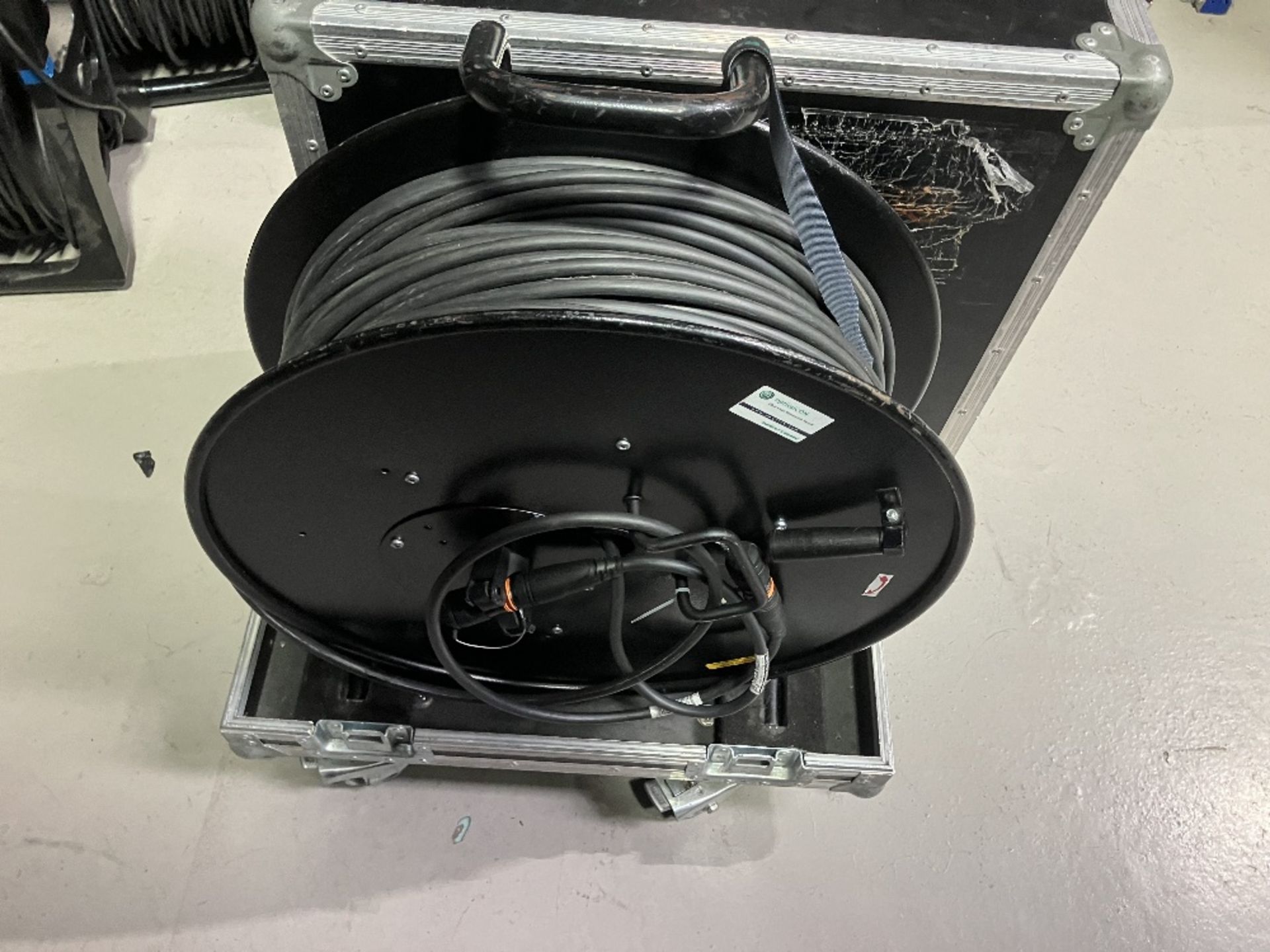 135m 12-Way Fibre Cable Reel With Heavy Duty Mobile Flight case - Image 6 of 9