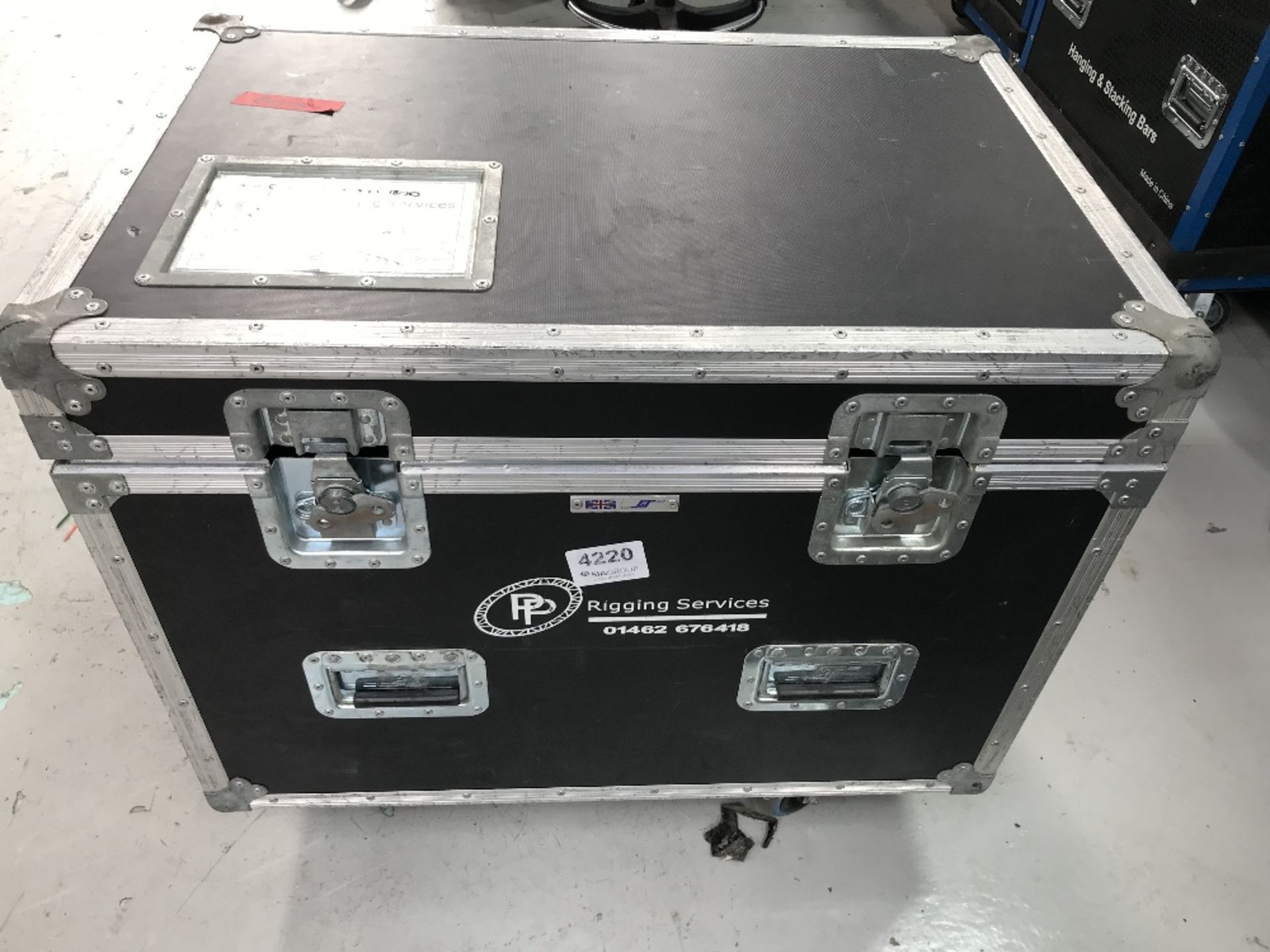 Mobile Flight Case With Quantity Of Rigging Accessories - Image 3 of 3