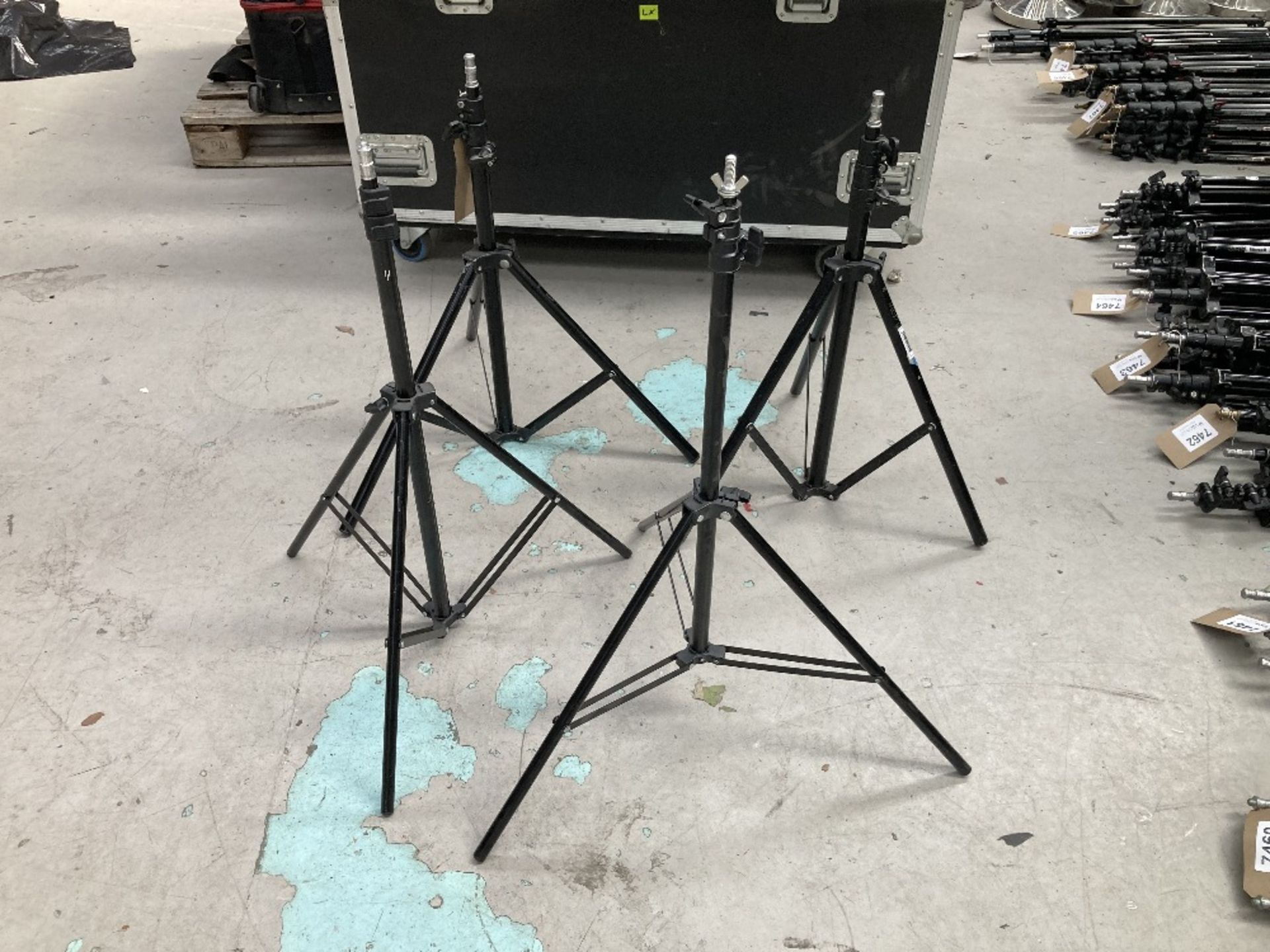 (4) Lightweight Lighting Stands