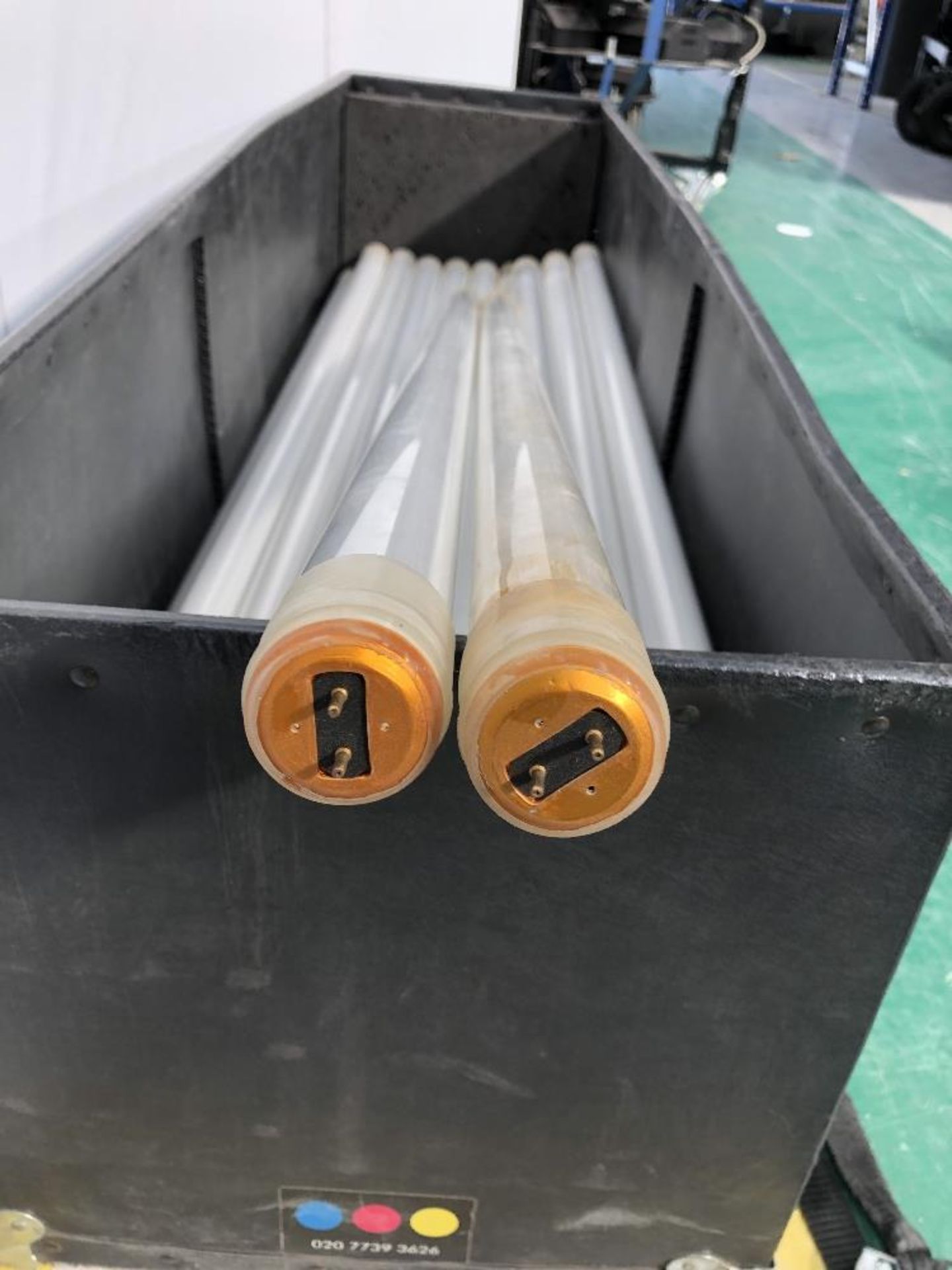 Quantity of 4ft Tungsten Lighting Tubes - Image 4 of 4