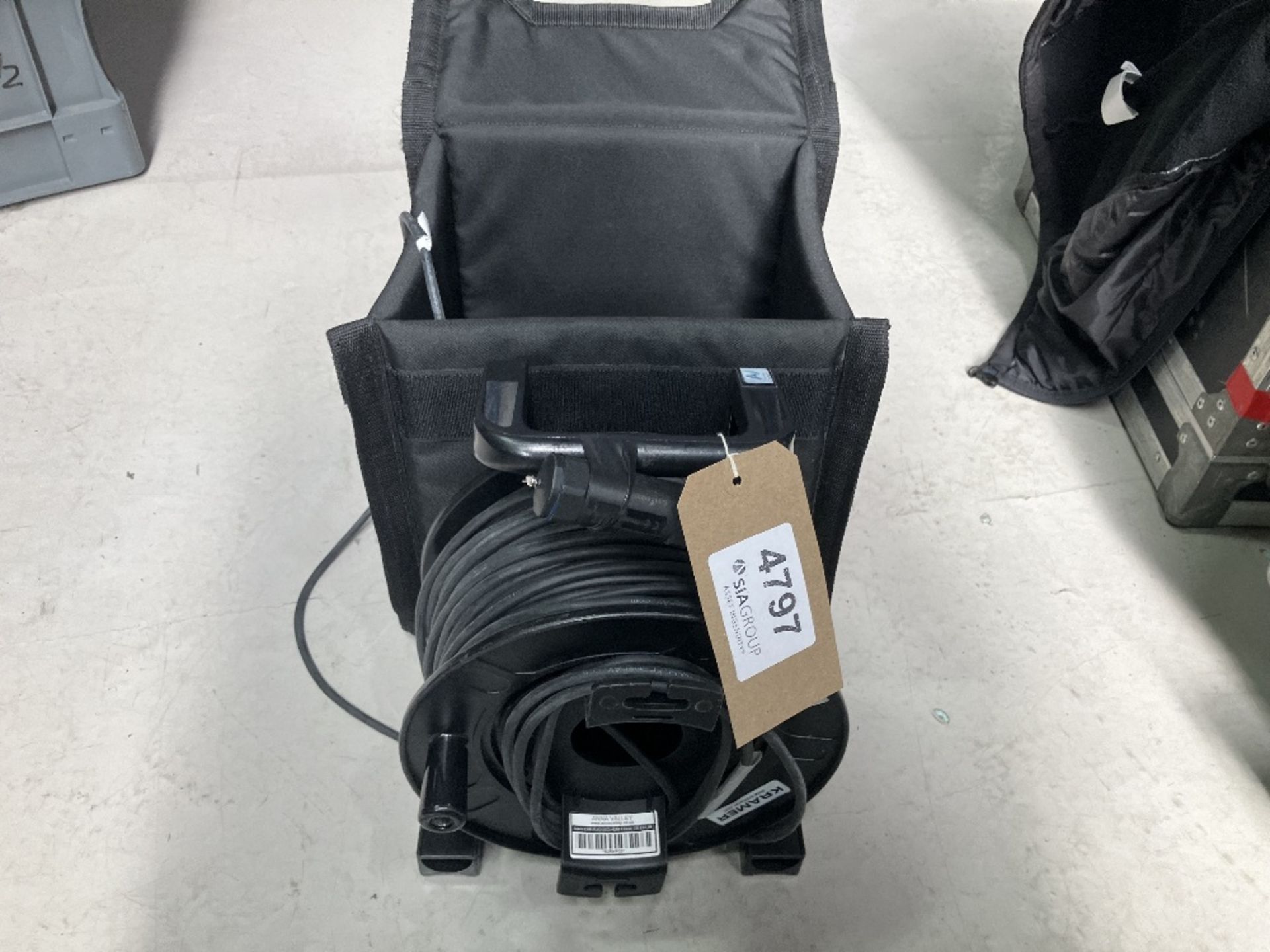 50m Rigid HDMI Fibre Cable Reel With Carry Bag - Image 4 of 8