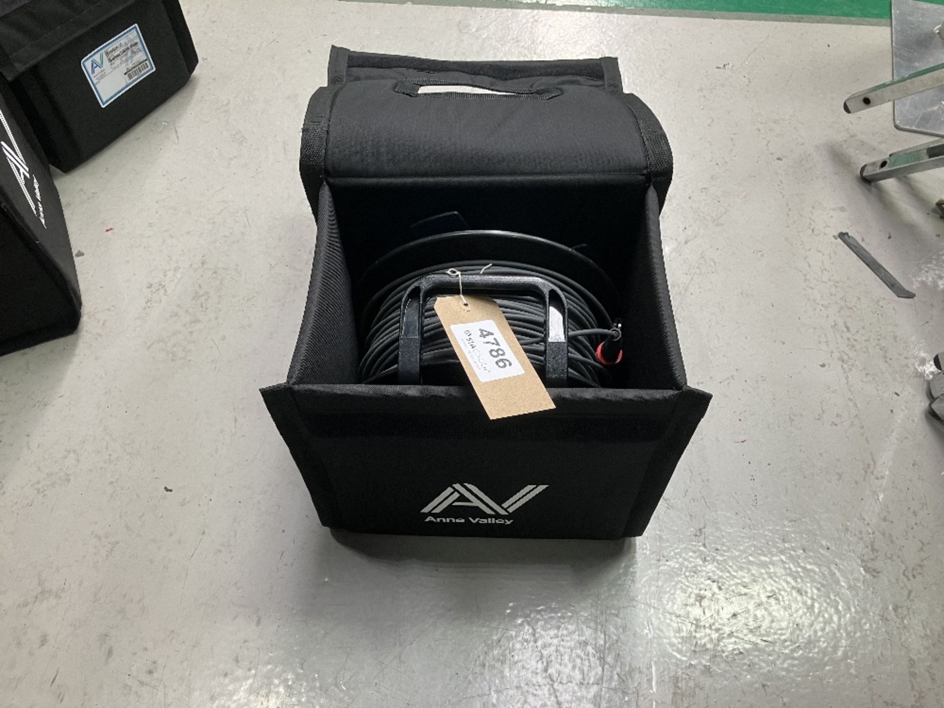 100m Single Mode LC-LC Cable With Carry Bag - Image 2 of 10