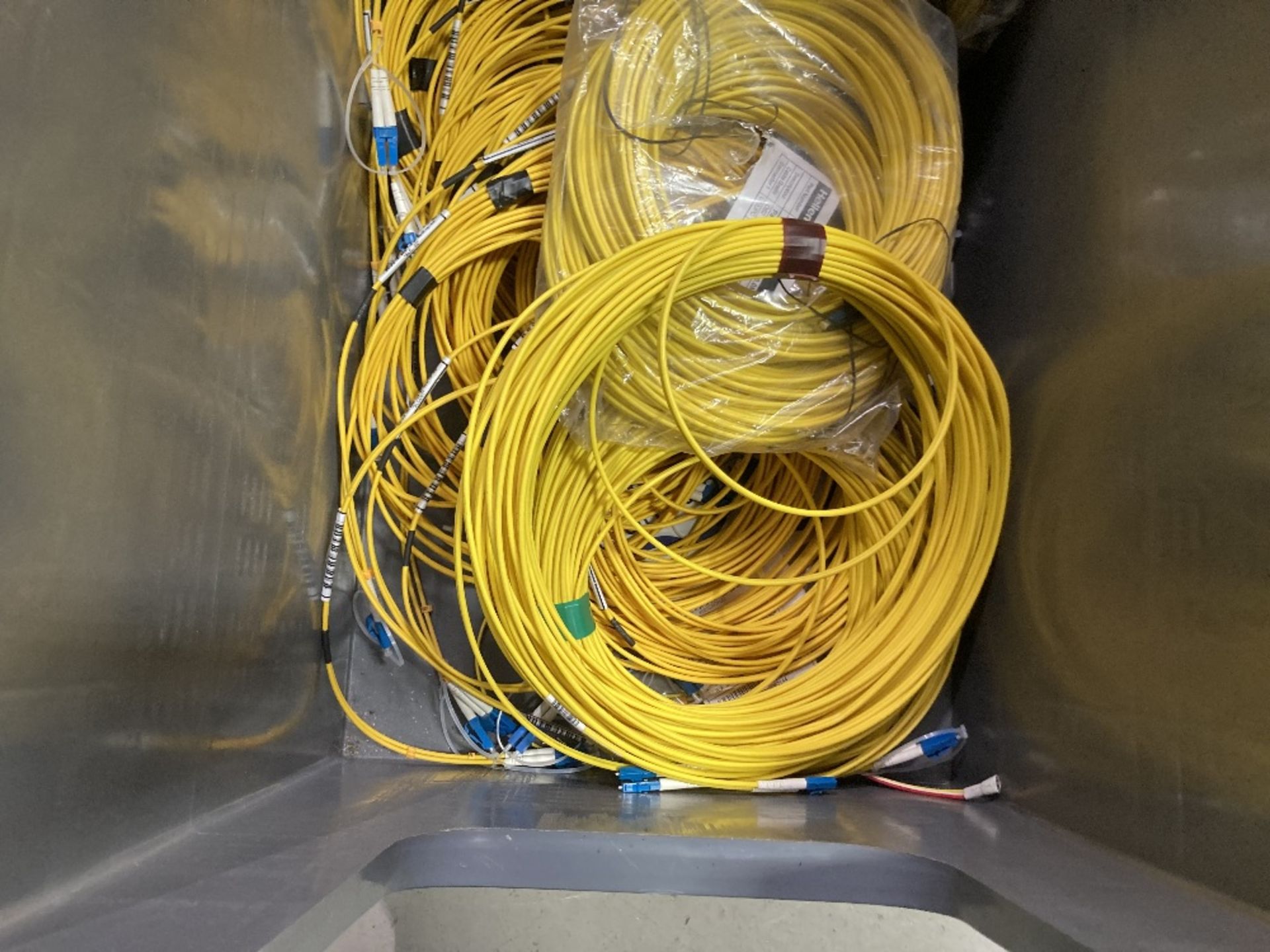 Quantity of 40m And 2m Single Mode LC-SC Duplex Cross Patch Leads With (2) Plastic Lin Bins - Image 3 of 8