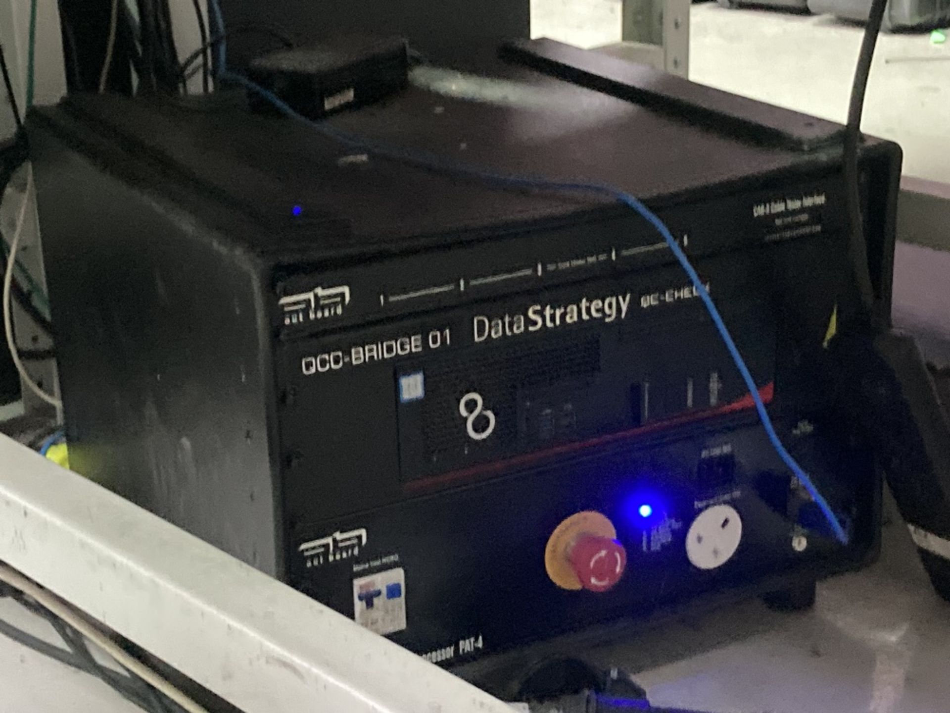 Data Strategy QC-Check Desk Mount Portable Appliance Test Processor PAT-4 - Image 8 of 9