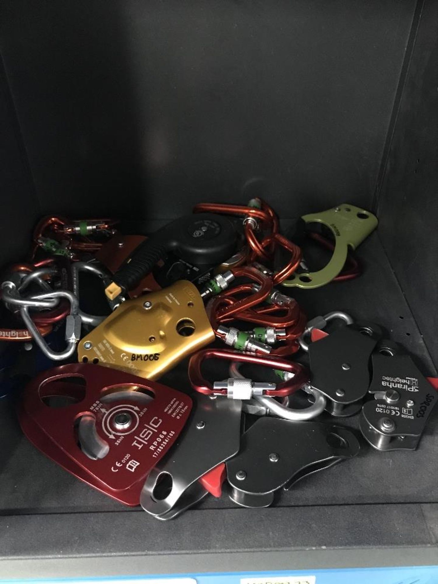 Rigging Lockers and Contents - Image 6 of 10