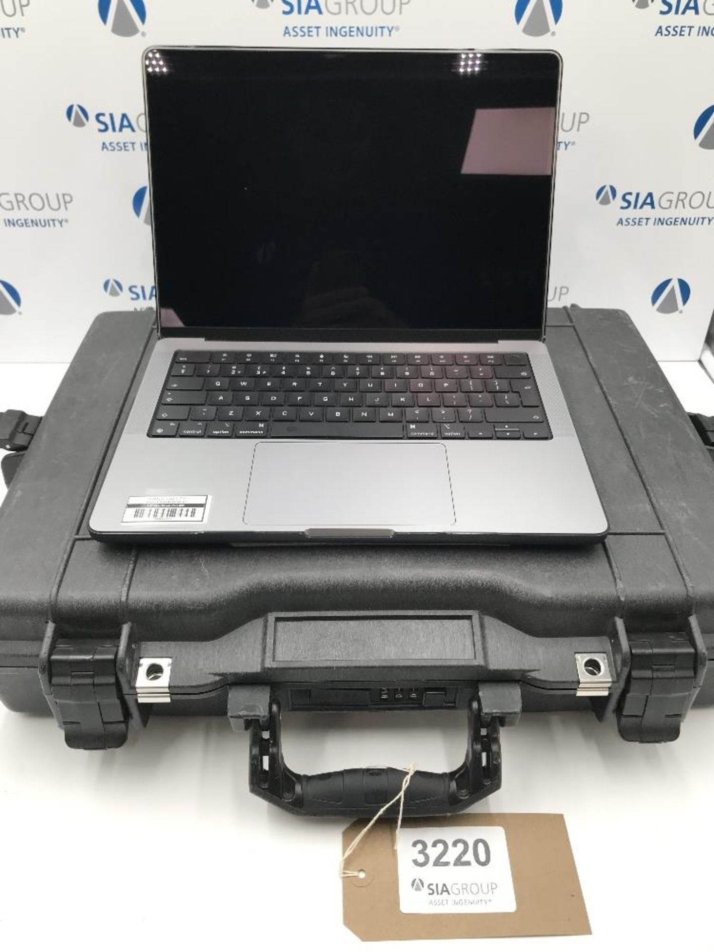 Apple 14" MacBook Pro A2442 M1 With Peli Case