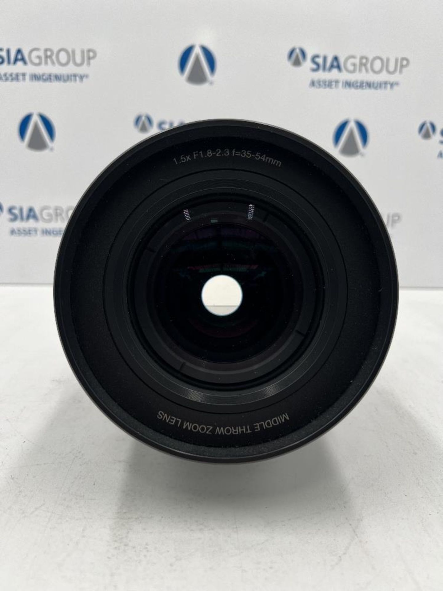 Christie Q-Series 2.5 - 3.8 Zoom Lens With Carrier Case - Bild 5 aus 9