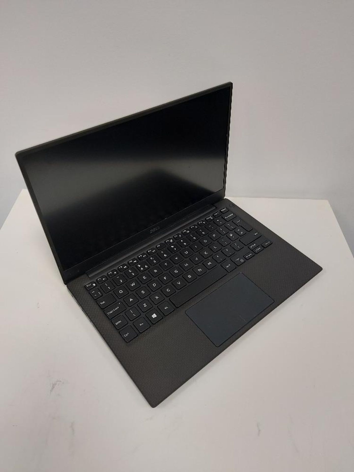 Dell XPS P54G