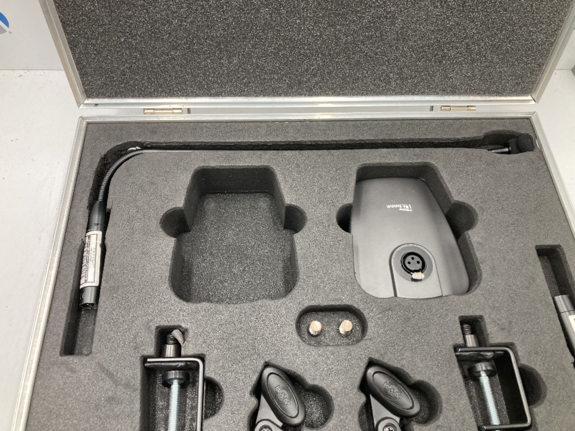 Shure MX418 Lecturn Kit & Heavy Duty Case - Image 8 of 9