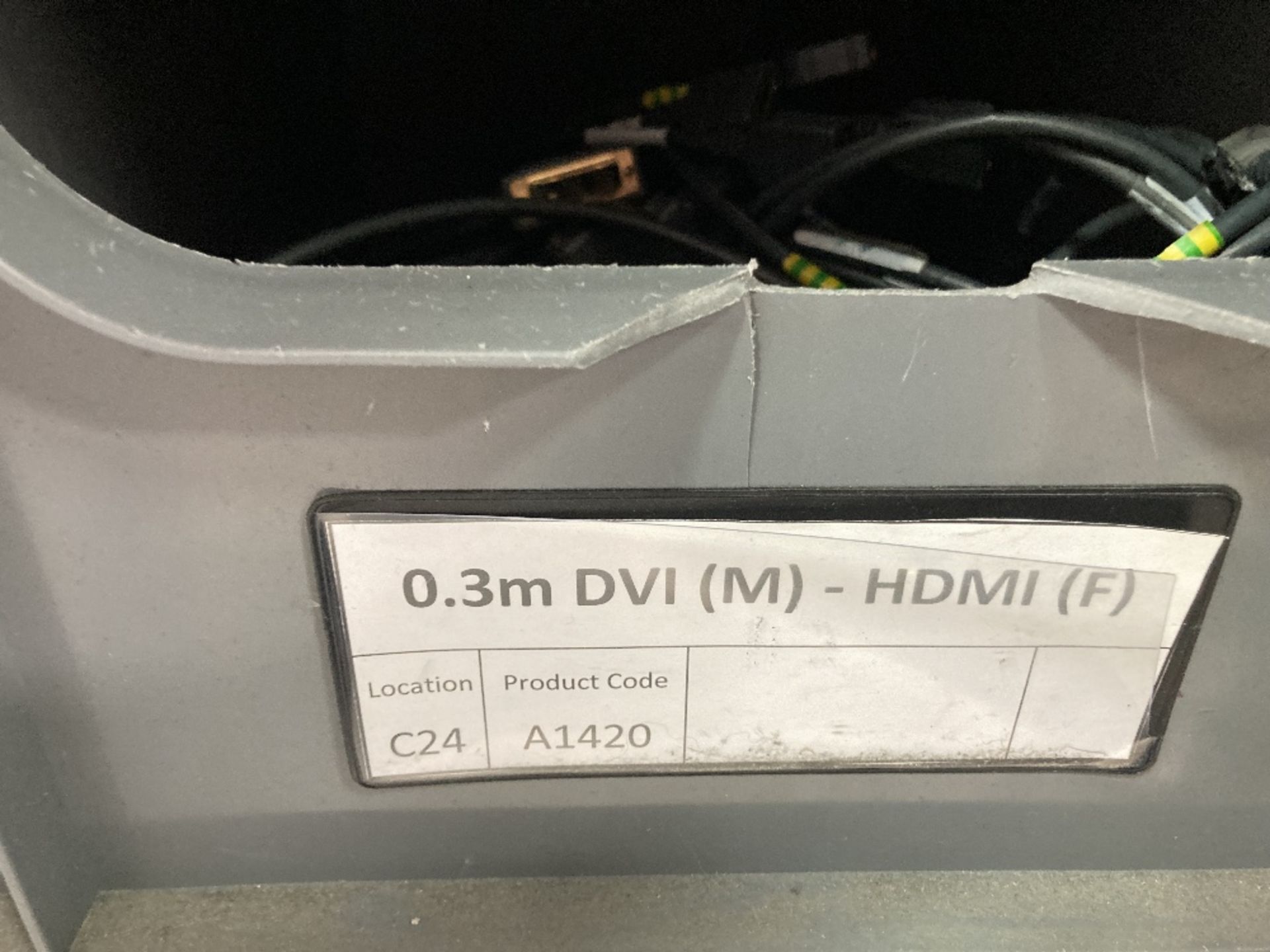 Large Quantity of 0.3m DVI M to HDMI F Adapter with Plastic Lin Bin - Image 3 of 3