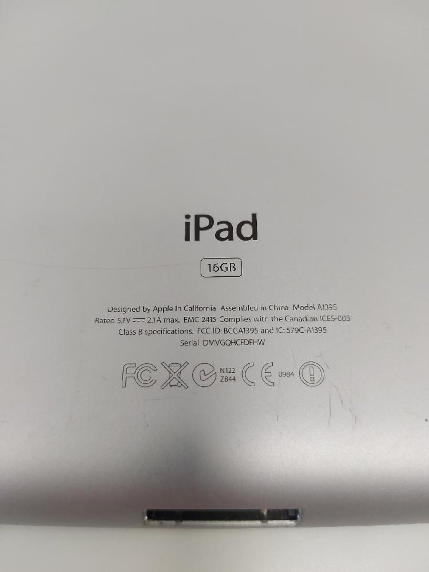 Apple iPad A1395 - Image 3 of 3