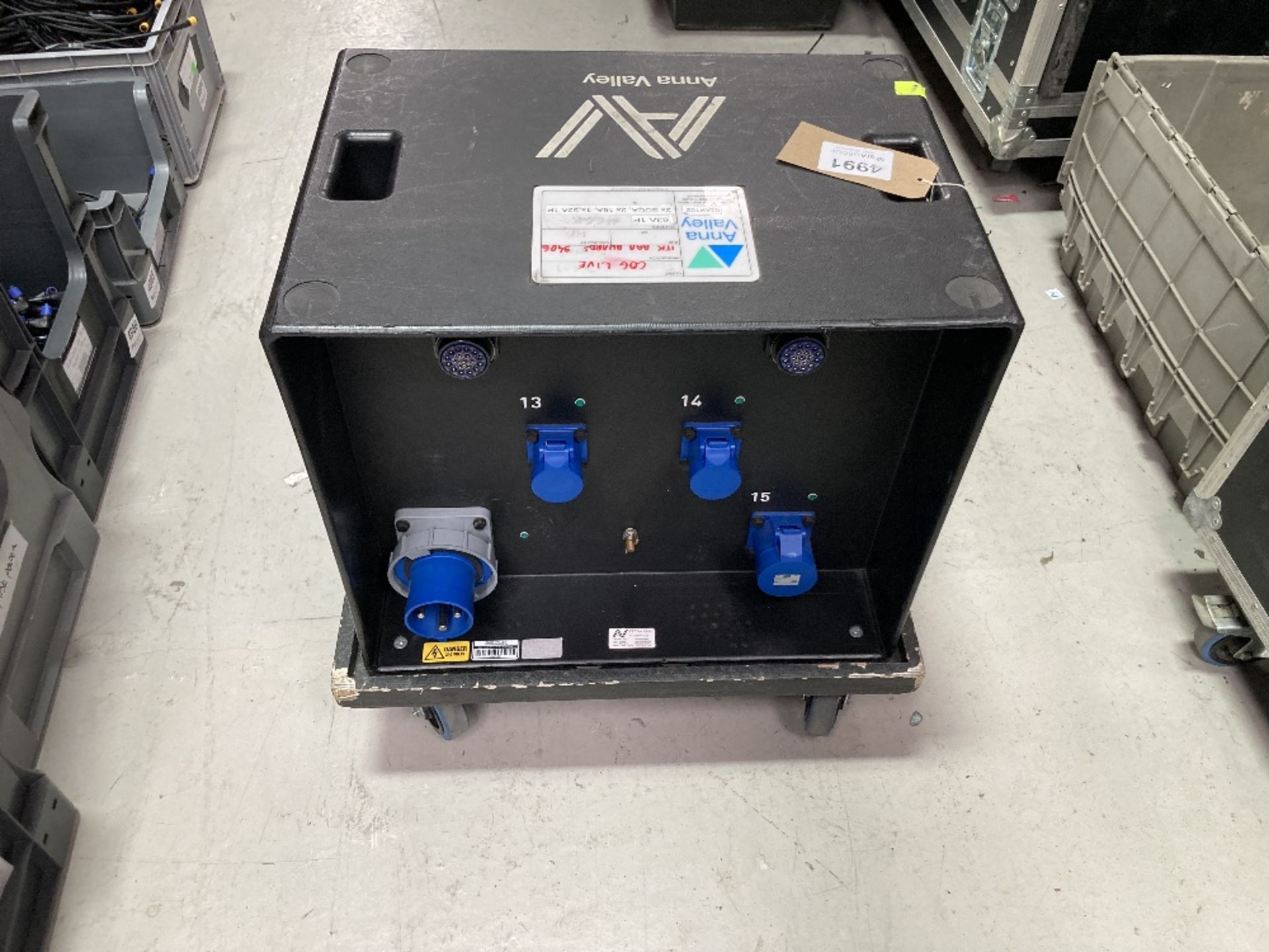 63amp Power Distribution Unit With Mobile Mountable Trolley