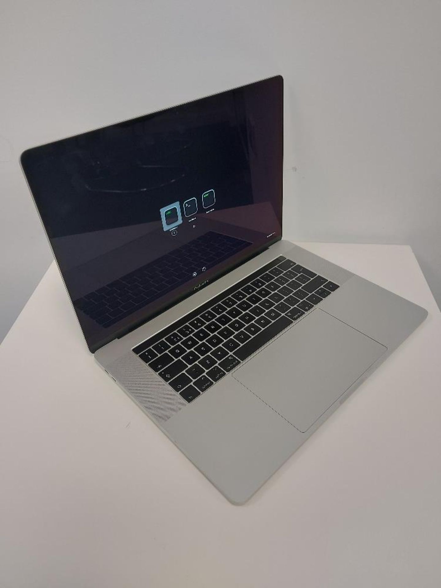 Apple Macbook Pro A1707