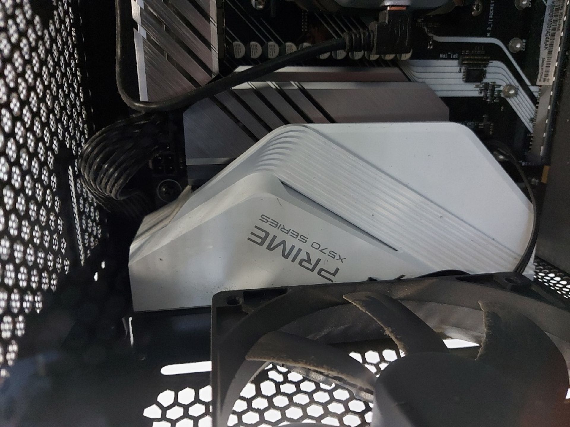 Corsair RM850 PC with (2) Geoforce RTX 2080 Graphic Cards - Image 4 of 8