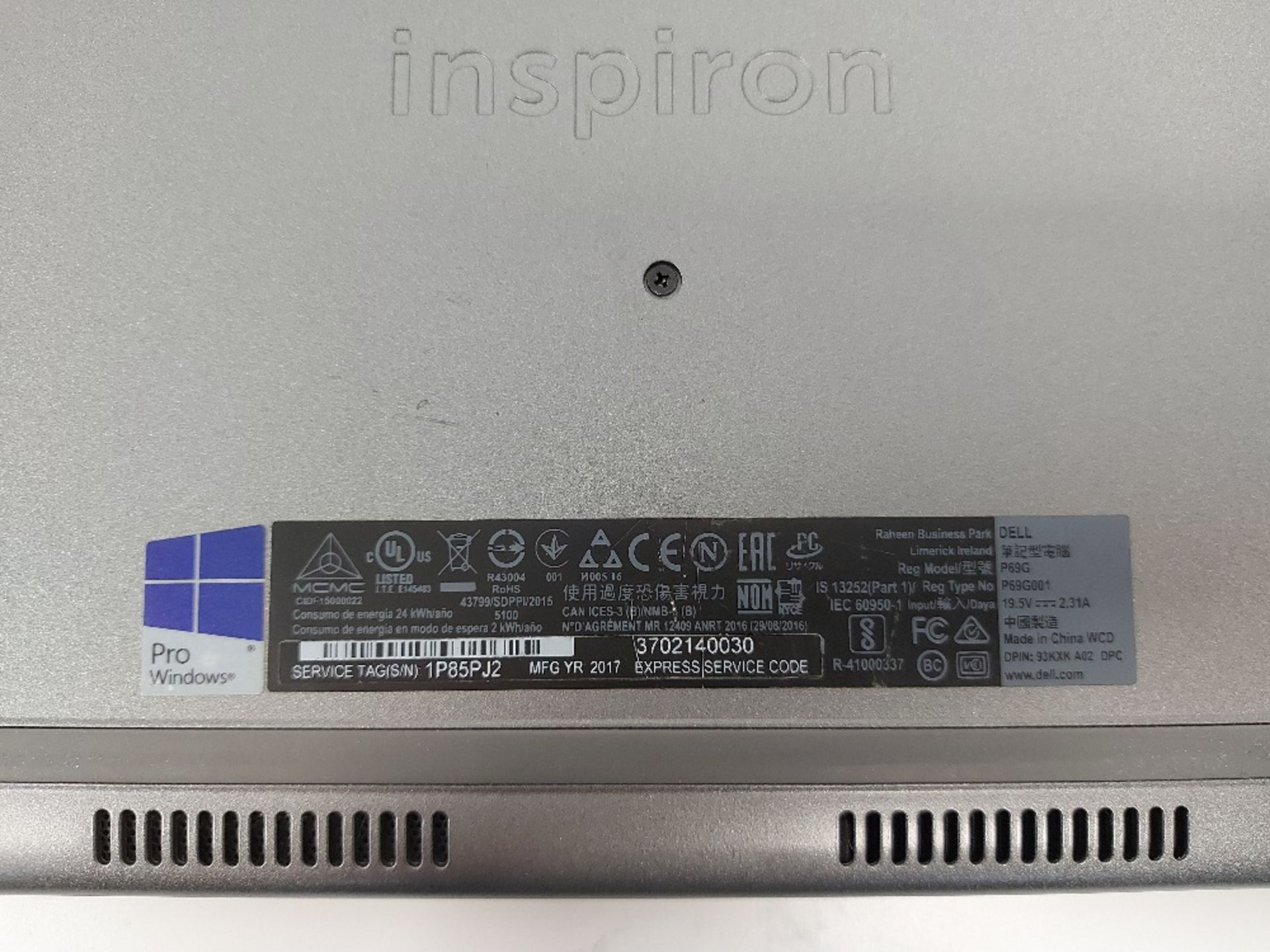 Dell Inspiron P69G - Image 5 of 5