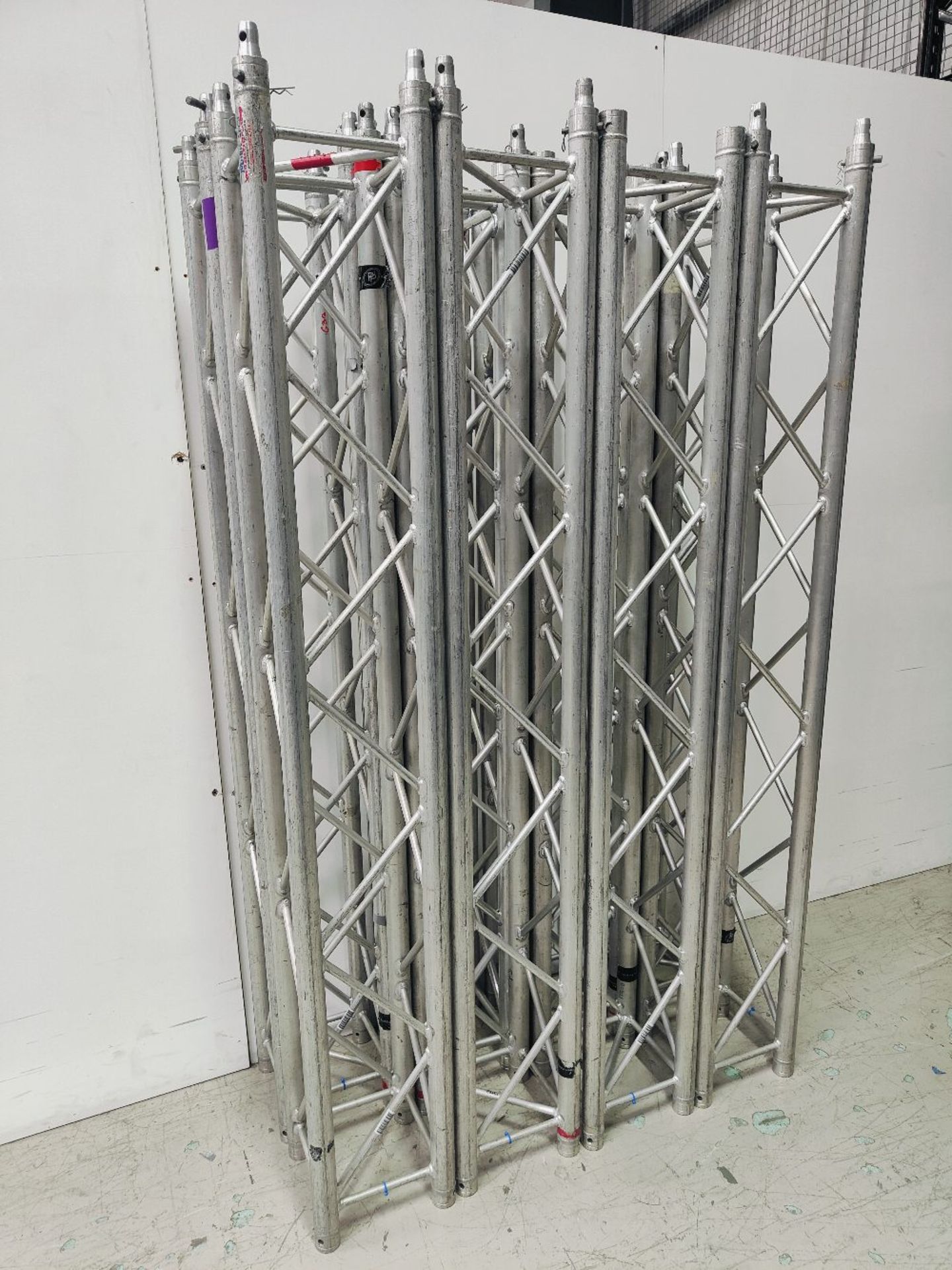 (8) Milos Quatro M290V 2mtr Truss Sections - Image 3 of 6