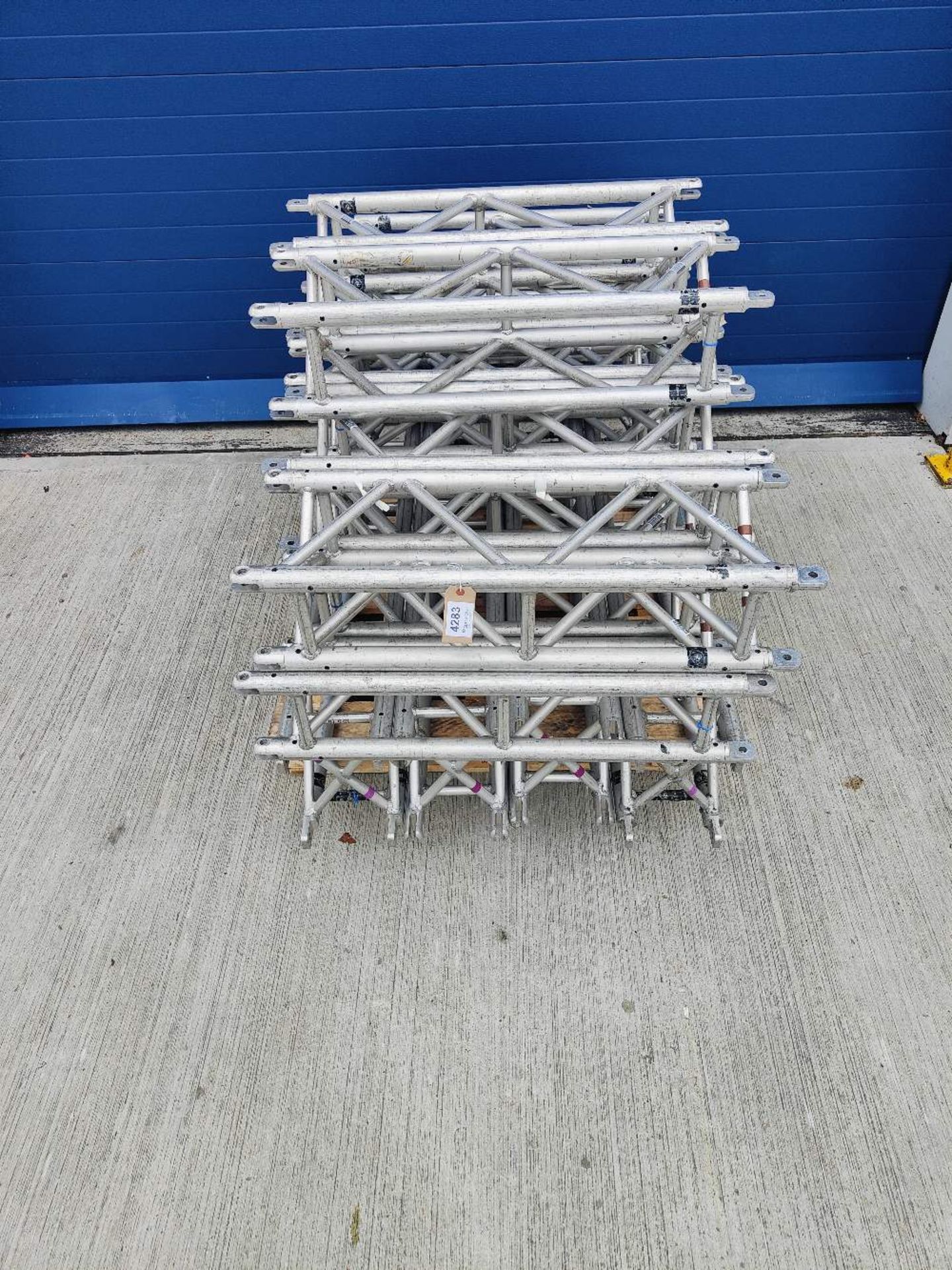 Quantity of Slick Minibeam 6ft and 1m Truss Sections - Image 4 of 5