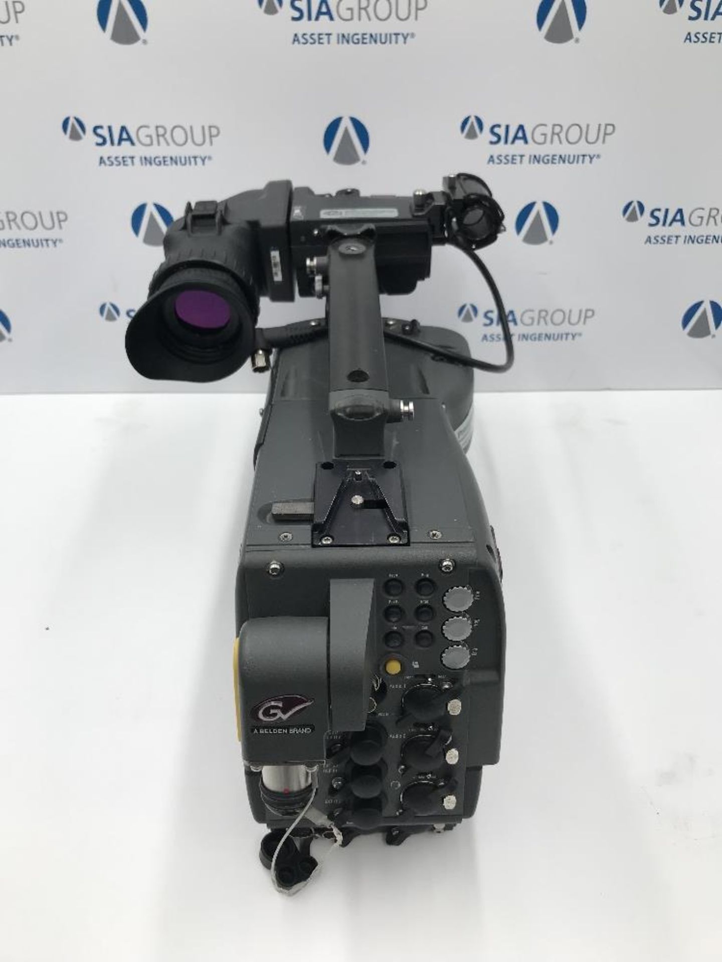 Grass Valley LDX 86N Universe 4K Camera with 7.4'' OLED Viewfinder & Camera Control Unit - Image 3 of 16