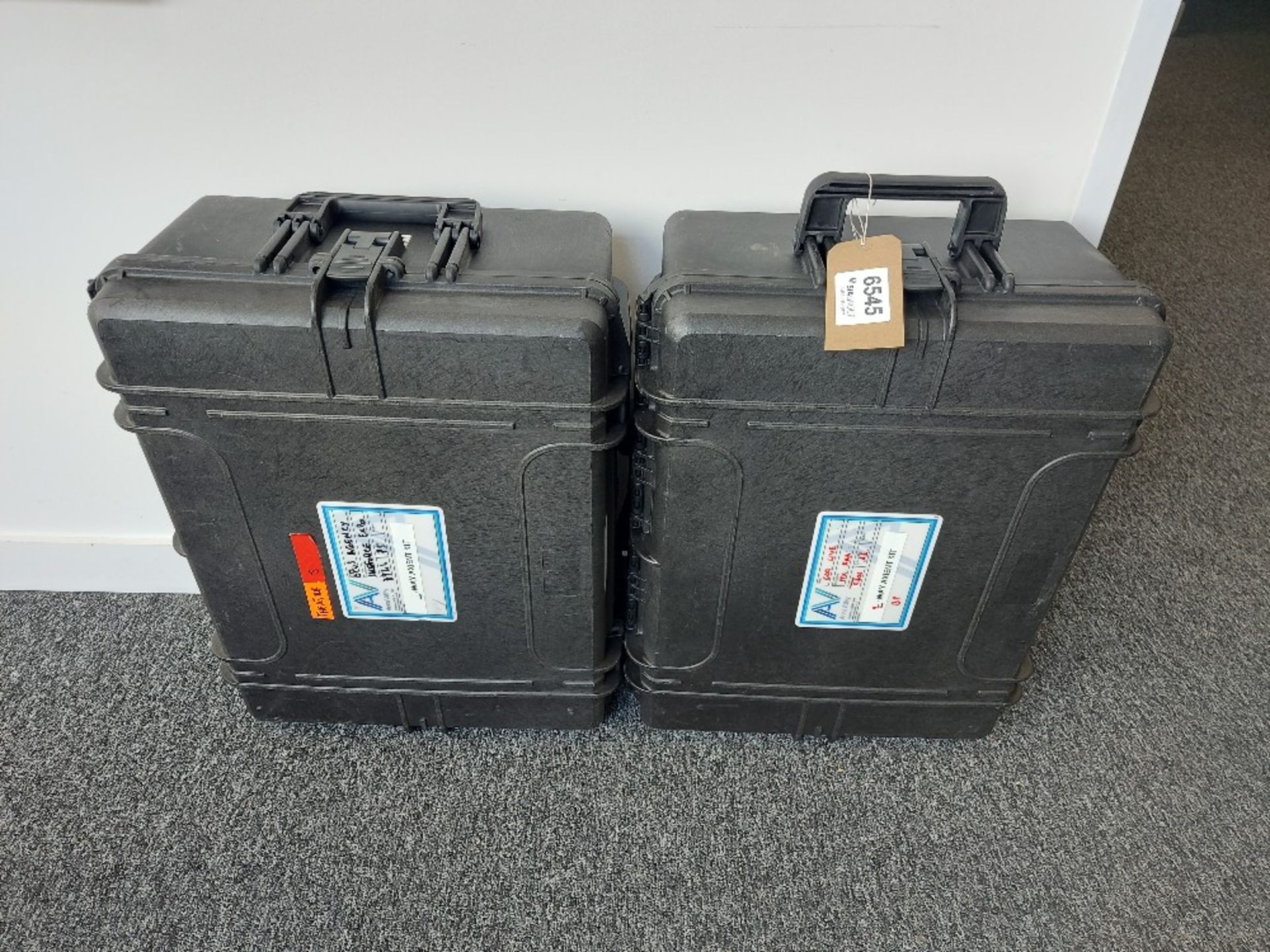 (2) Mobile Flight Cases