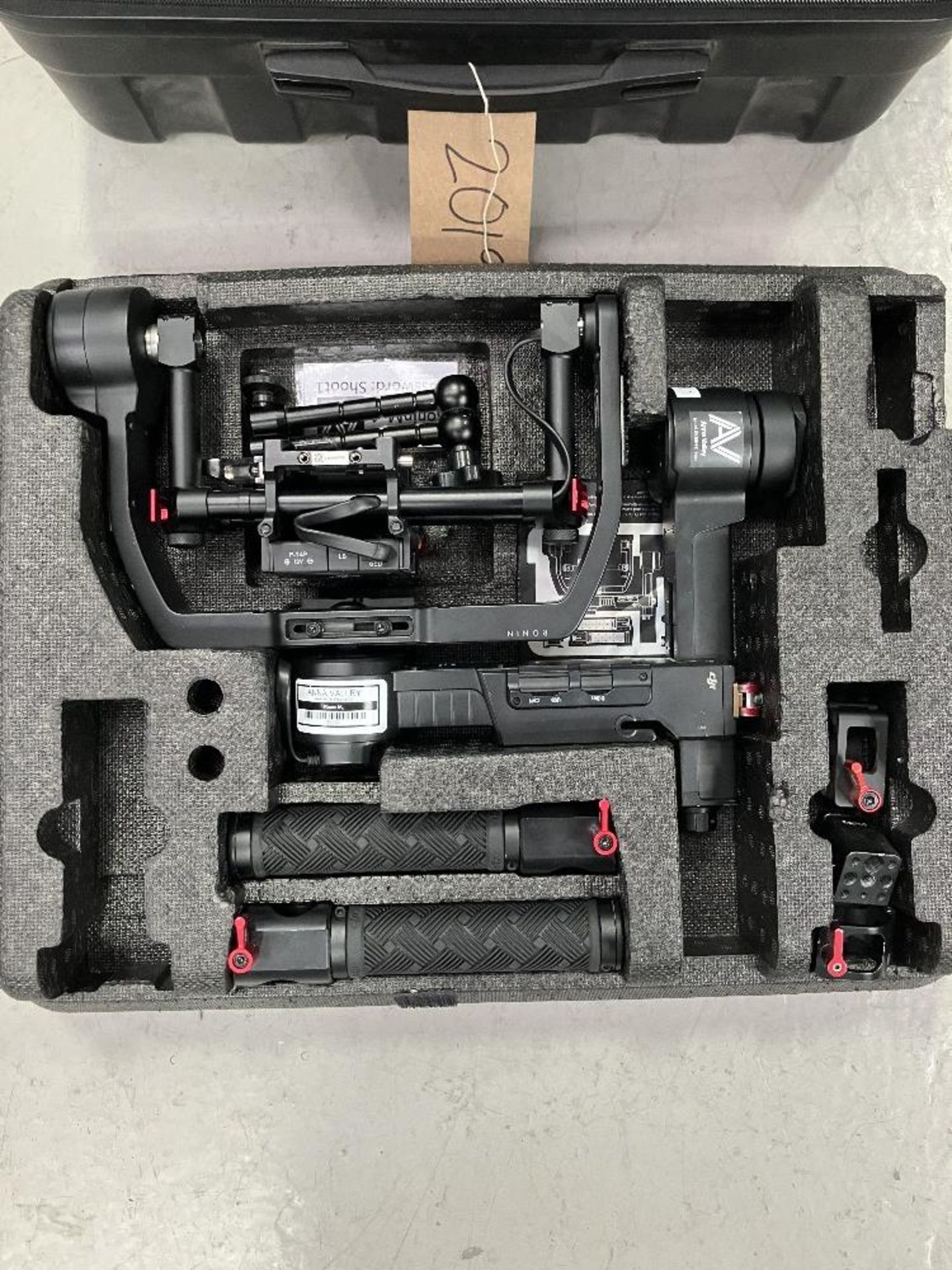 DJI Ronin M Camera Gimbal Kit - Image 2 of 17