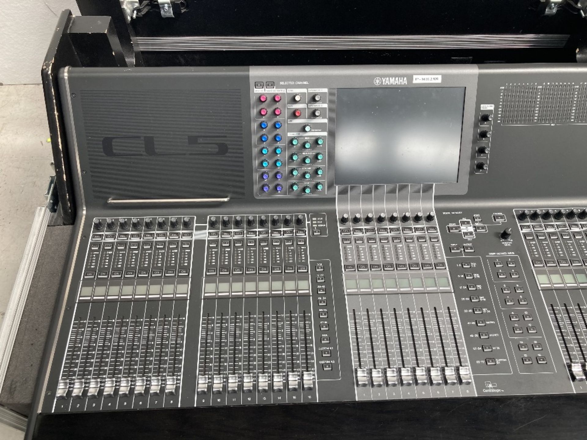 Yamaha CL5 Digital Mixing Console & Heavy Duty Mobile Flight Case - Image 3 of 14